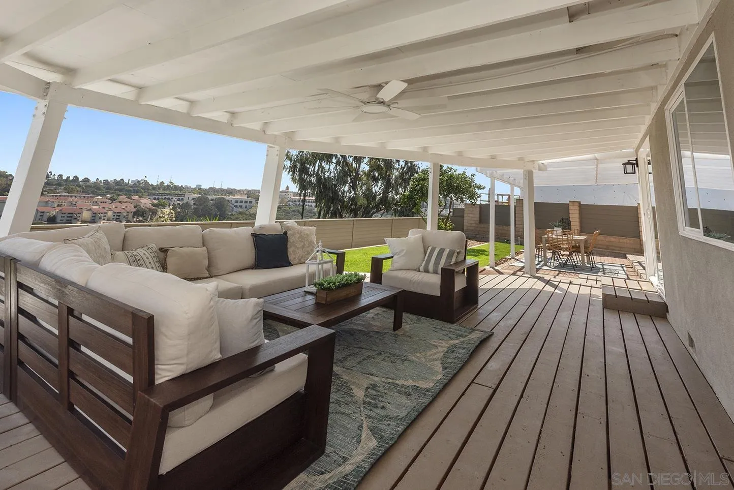 https://cdn.realtyfeed.com/cdn/127/250041316/97f5a03ddf181f5f2142c736dc412d4d.webp