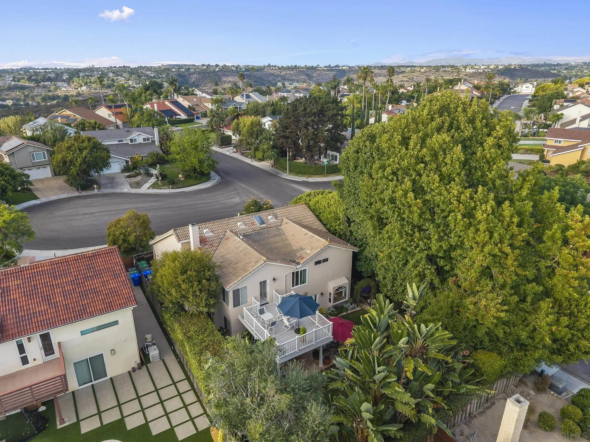 https://cdn.realtyfeed.com/cdn/127/250041319/671a0c42bb554540c072d6f3a9fd9414.webp