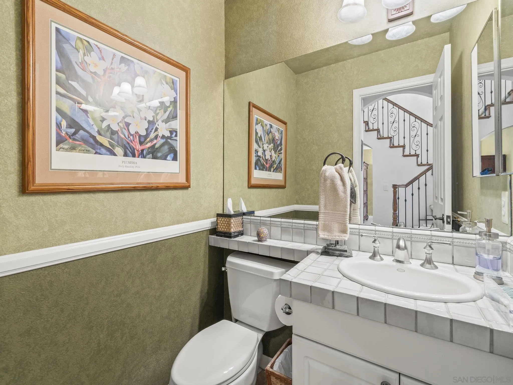 https://cdn.realtyfeed.com/cdn/127/250041319/94387cd9bf6ab00f61f6c3a60804f7c2.webp