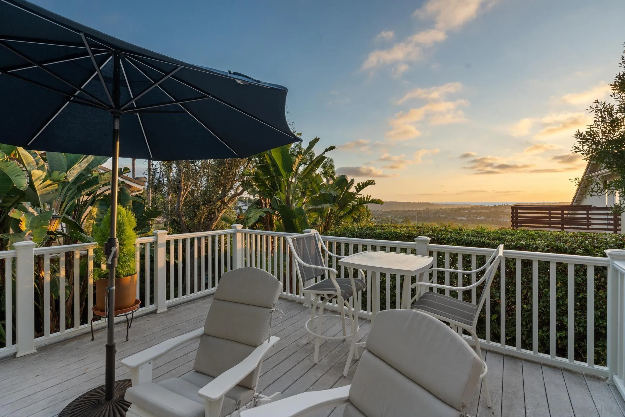 https://cdn.realtyfeed.com/cdn/127/250041319/b9fa077fef4aafb44f6d83d8aced124b.webp
