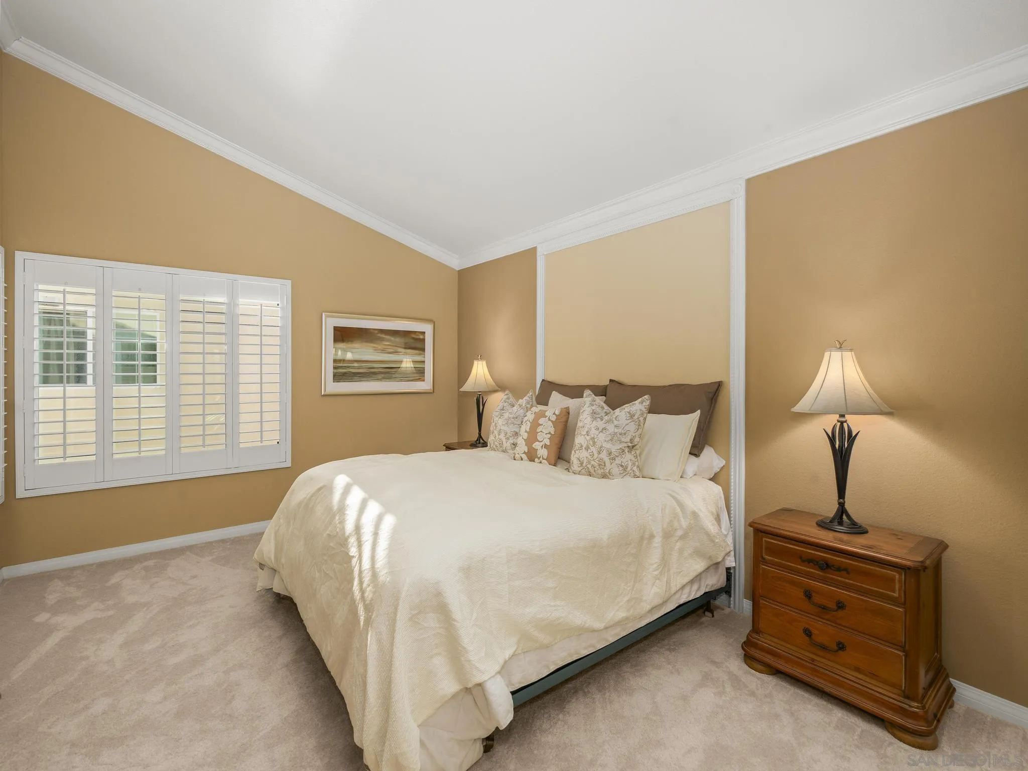 https://cdn.realtyfeed.com/cdn/127/250041319/d4ca9d3ddc33a54430c6559b101bb220.webp