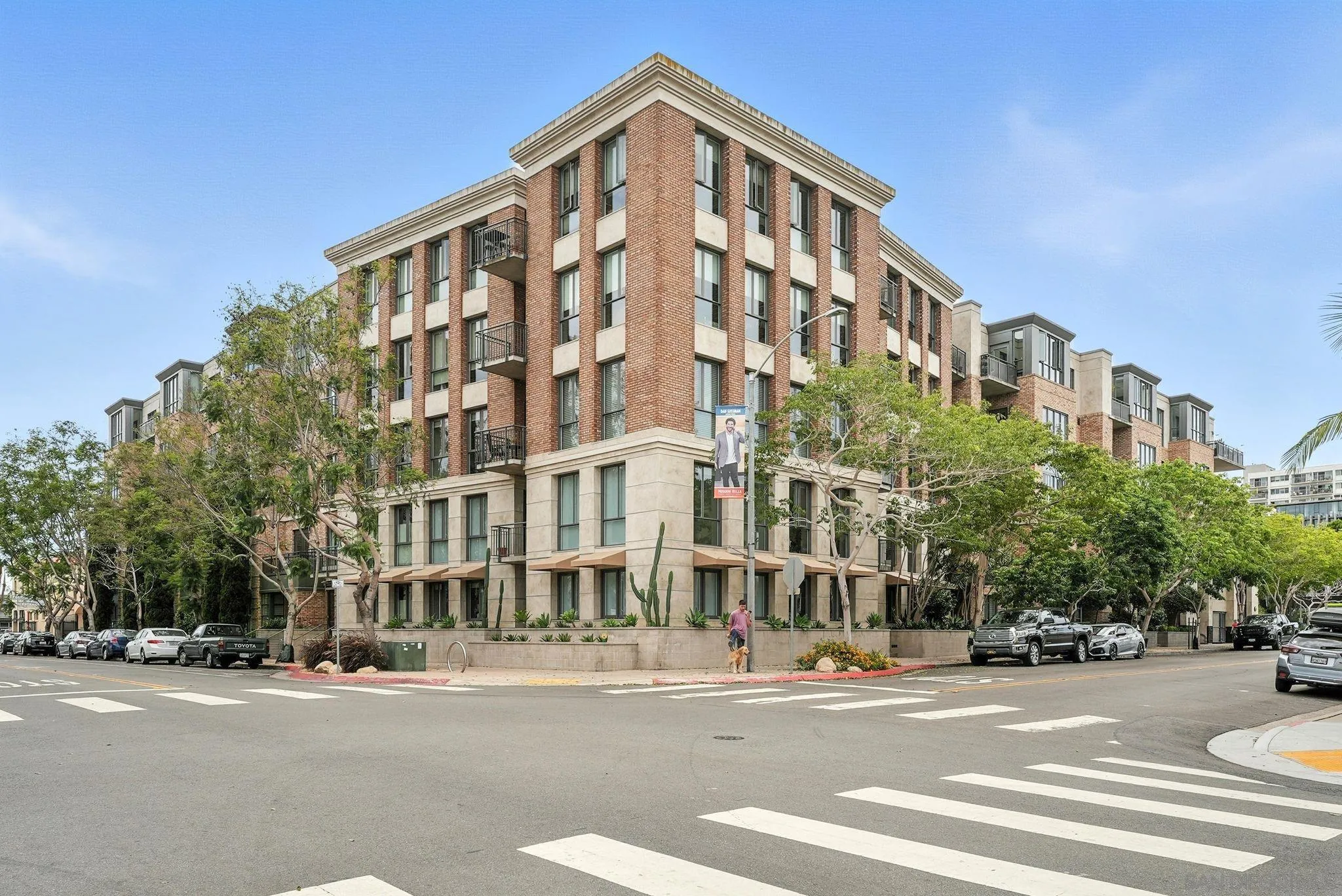 https://cdn.realtyfeed.com/cdn/127/250041323/9599a53c5322337f0813e7d1ea5aefc7.webp