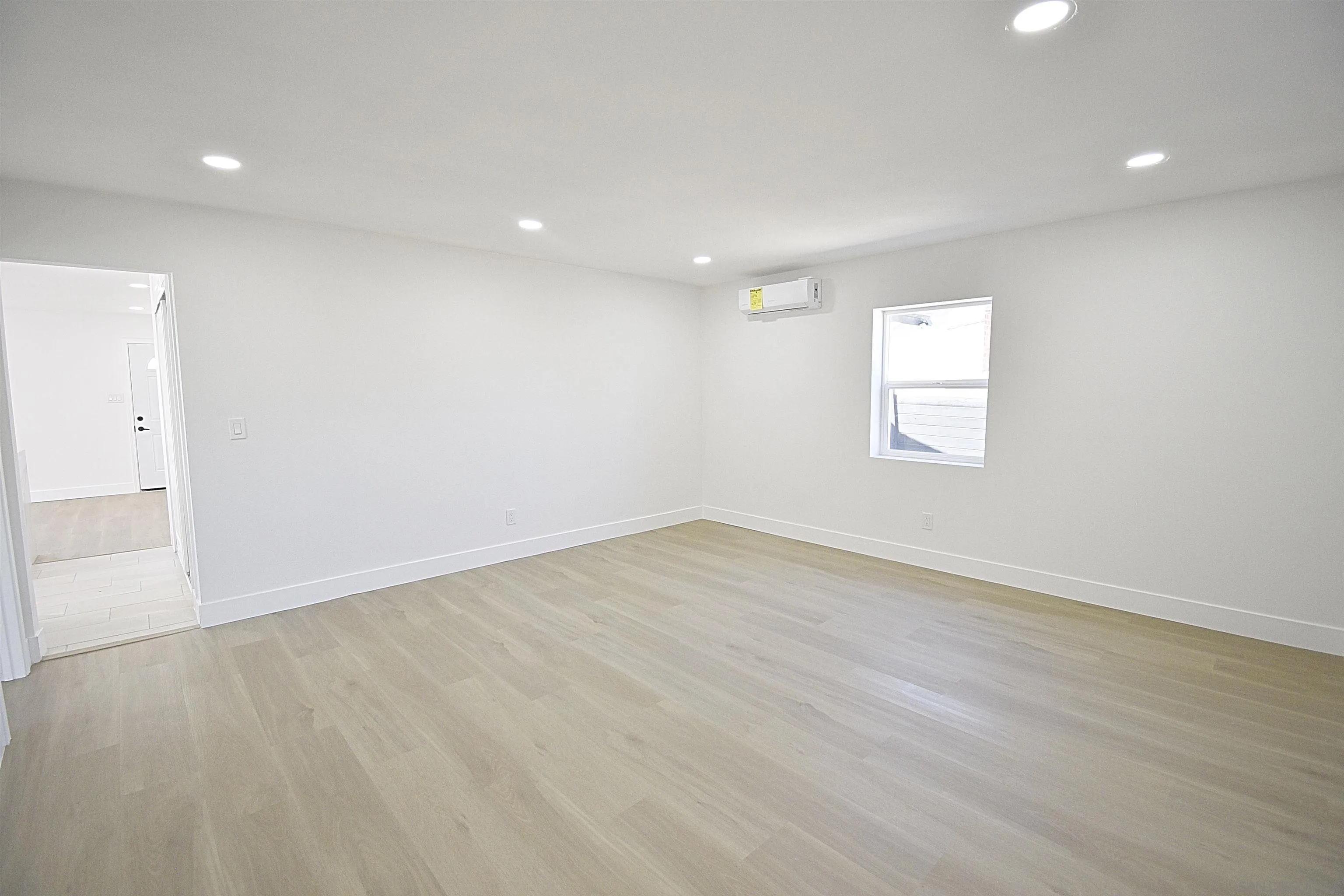 https://cdn.realtyfeed.com/cdn/127/250041324/4f6348ae735467036e3d12d81767f47e.webp