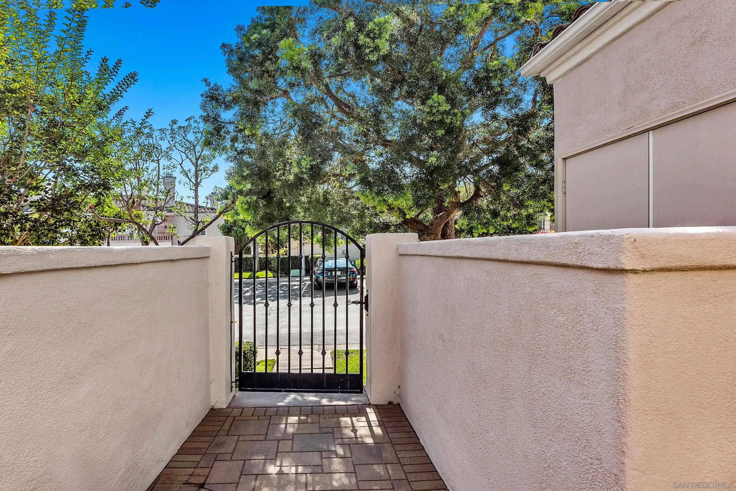 https://cdn.realtyfeed.com/cdn/127/250041325/34b94735d5e9c3d6ad69f7470af0ef0d.webp