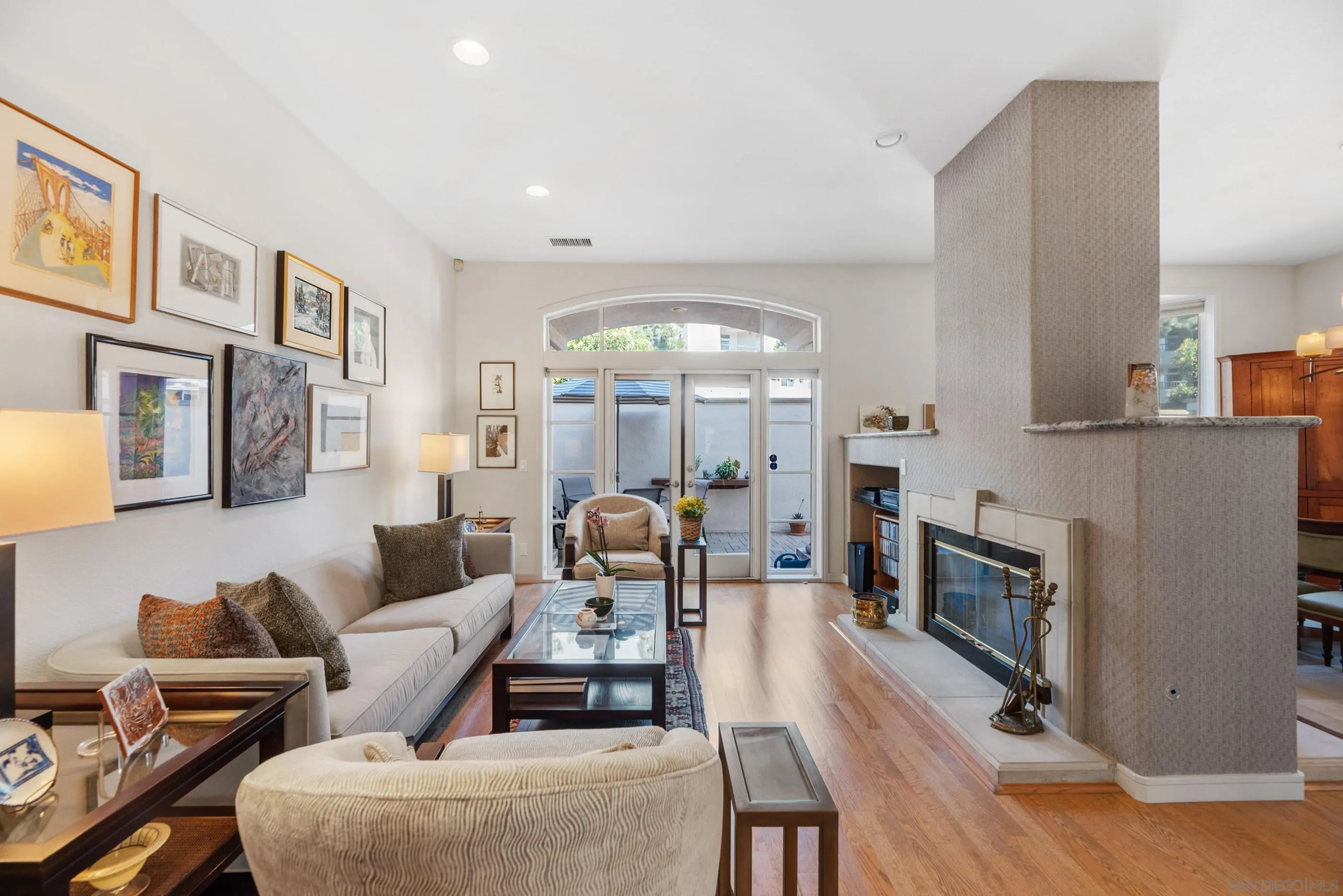 https://cdn.realtyfeed.com/cdn/127/250041325/93790a990a74e4fbe14a778db2c360ba.webp