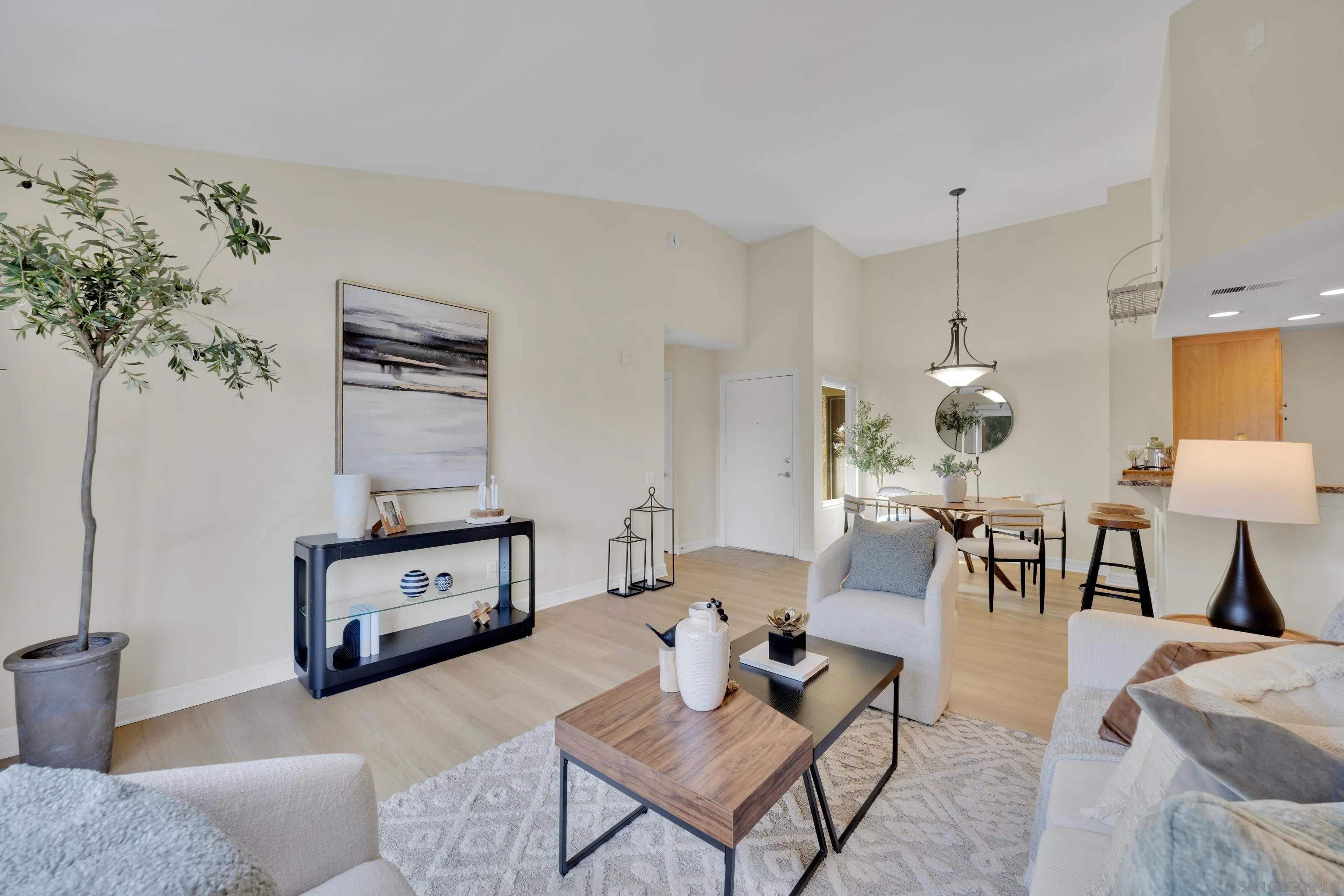 https://cdn.realtyfeed.com/cdn/127/250041329/169cadc1551dafb8797ac0e062d5a3a5.webp
