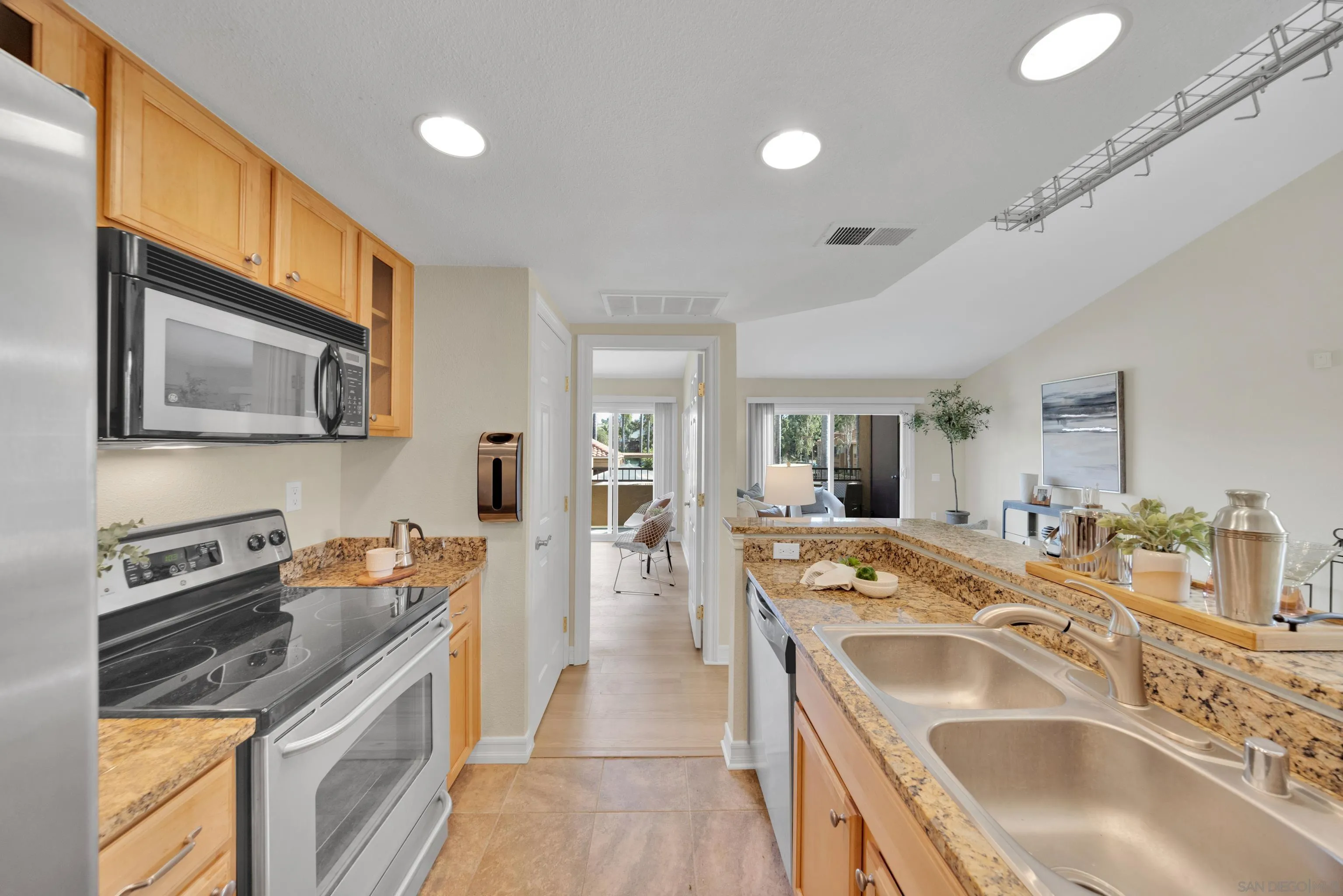 https://cdn.realtyfeed.com/cdn/127/250041329/2269cff3e92359c37c2fec6b02e59acb.webp