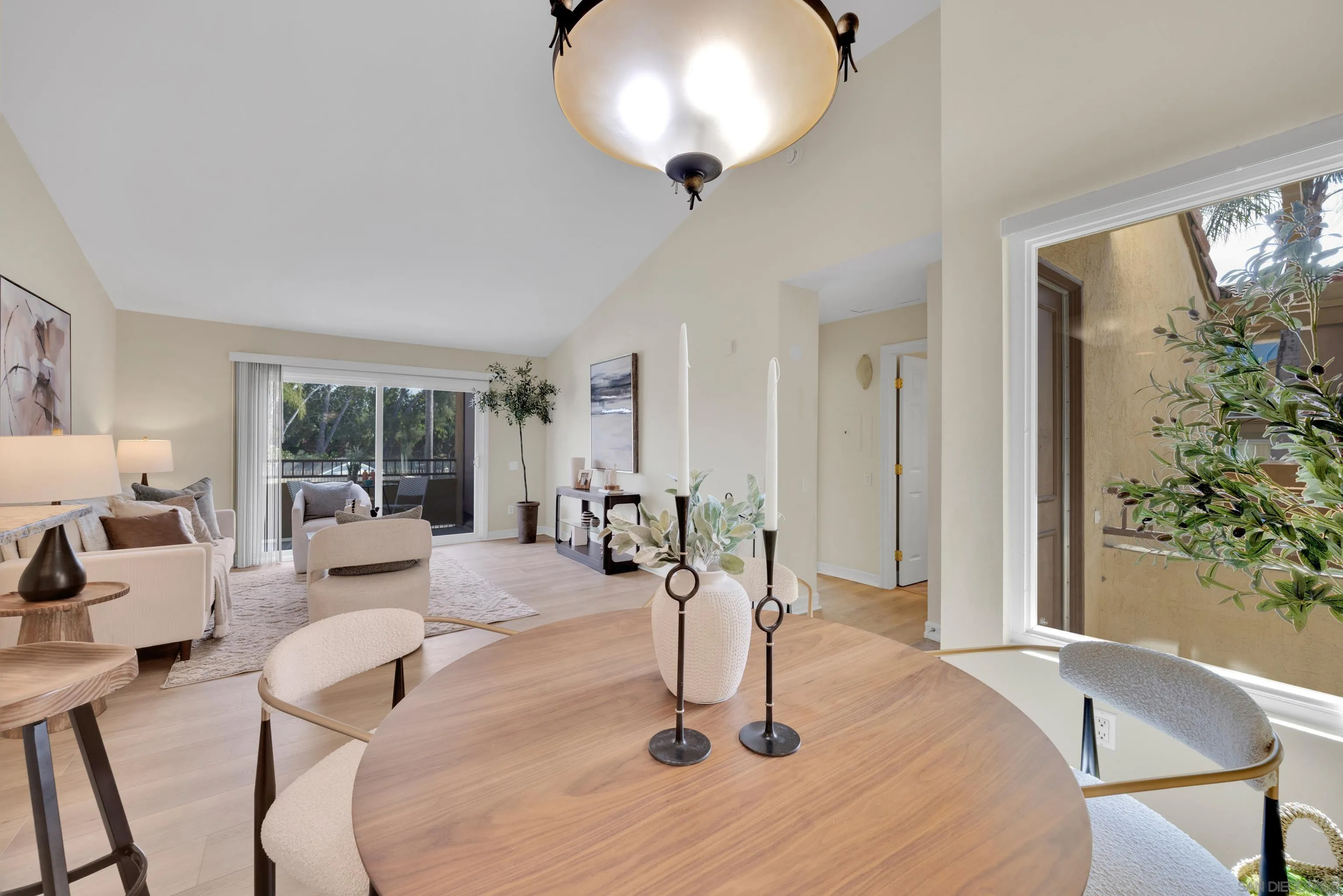 https://cdn.realtyfeed.com/cdn/127/250041329/a77857b46ef7942ac6edb4216b6ddfe6.webp