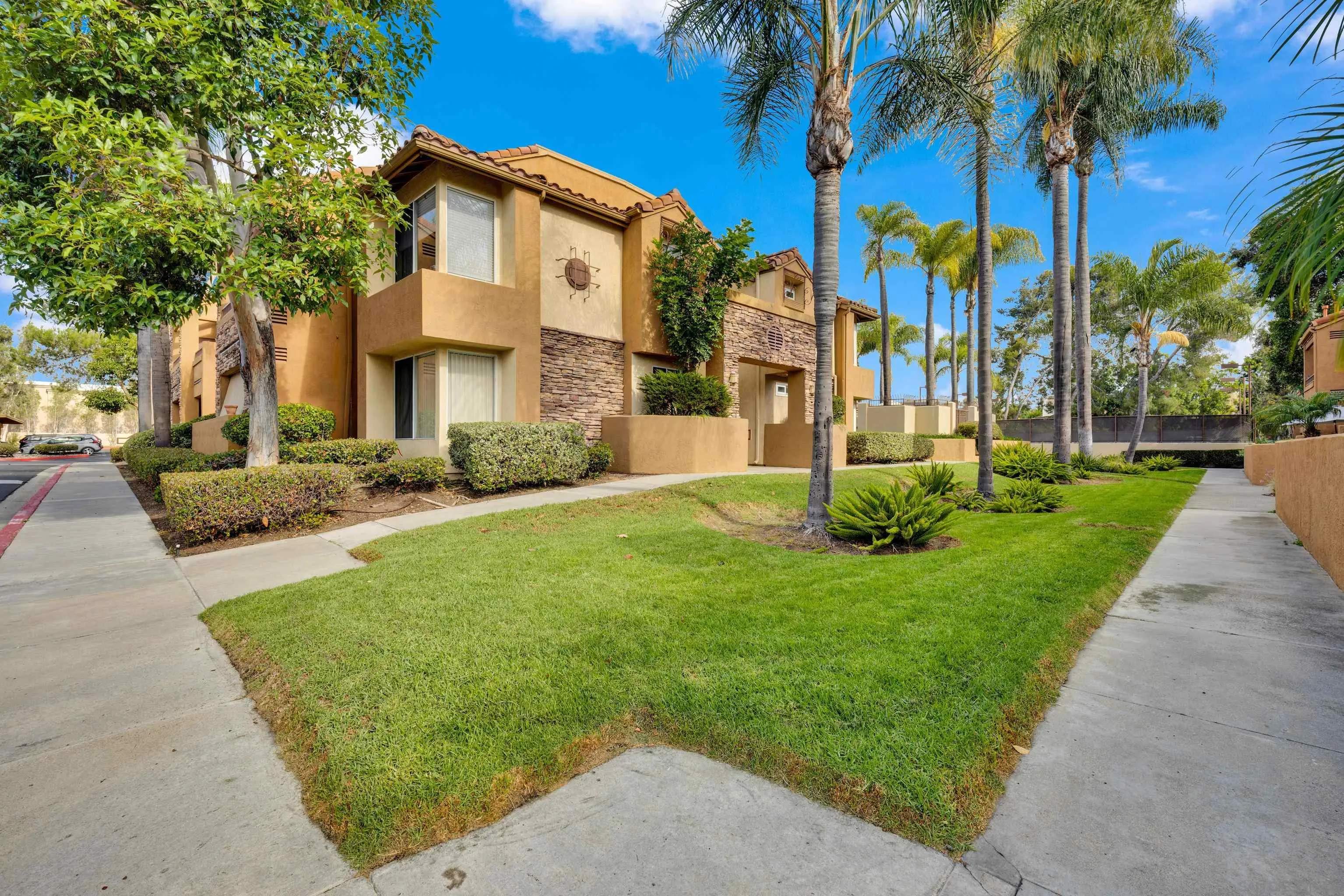 https://cdn.realtyfeed.com/cdn/127/250041329/d2871630a2d44883e6617eeb5fc82184.webp