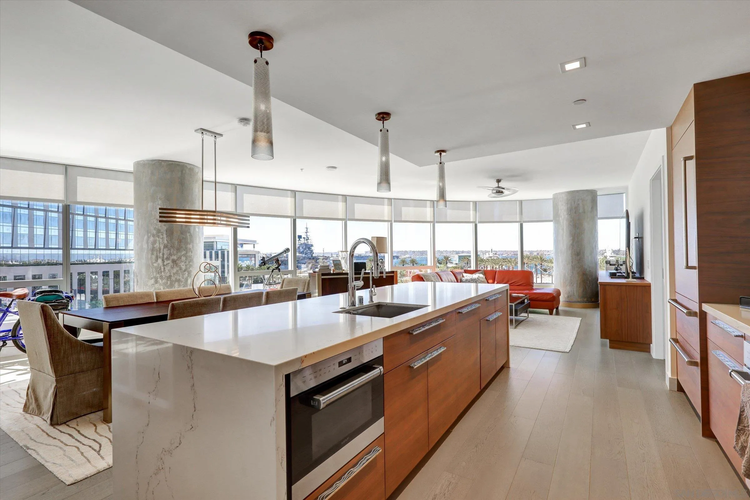 Photo #4: 250041332 Listing 