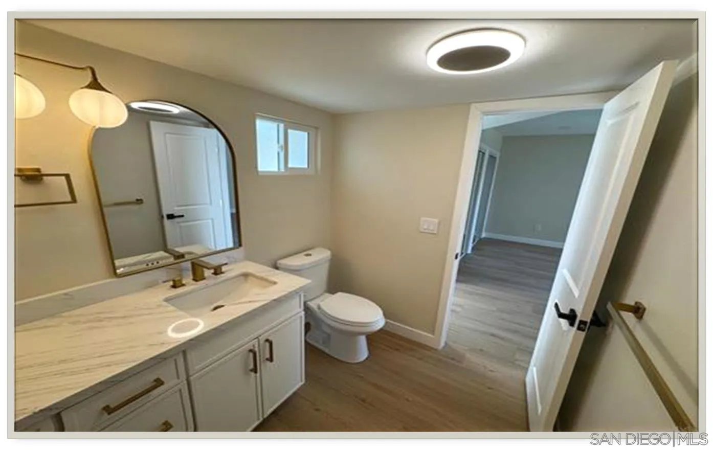 https://cdn.realtyfeed.com/cdn/127/250041333/23664ab8bd3fa4a1dcce85efb795e40b.webp
