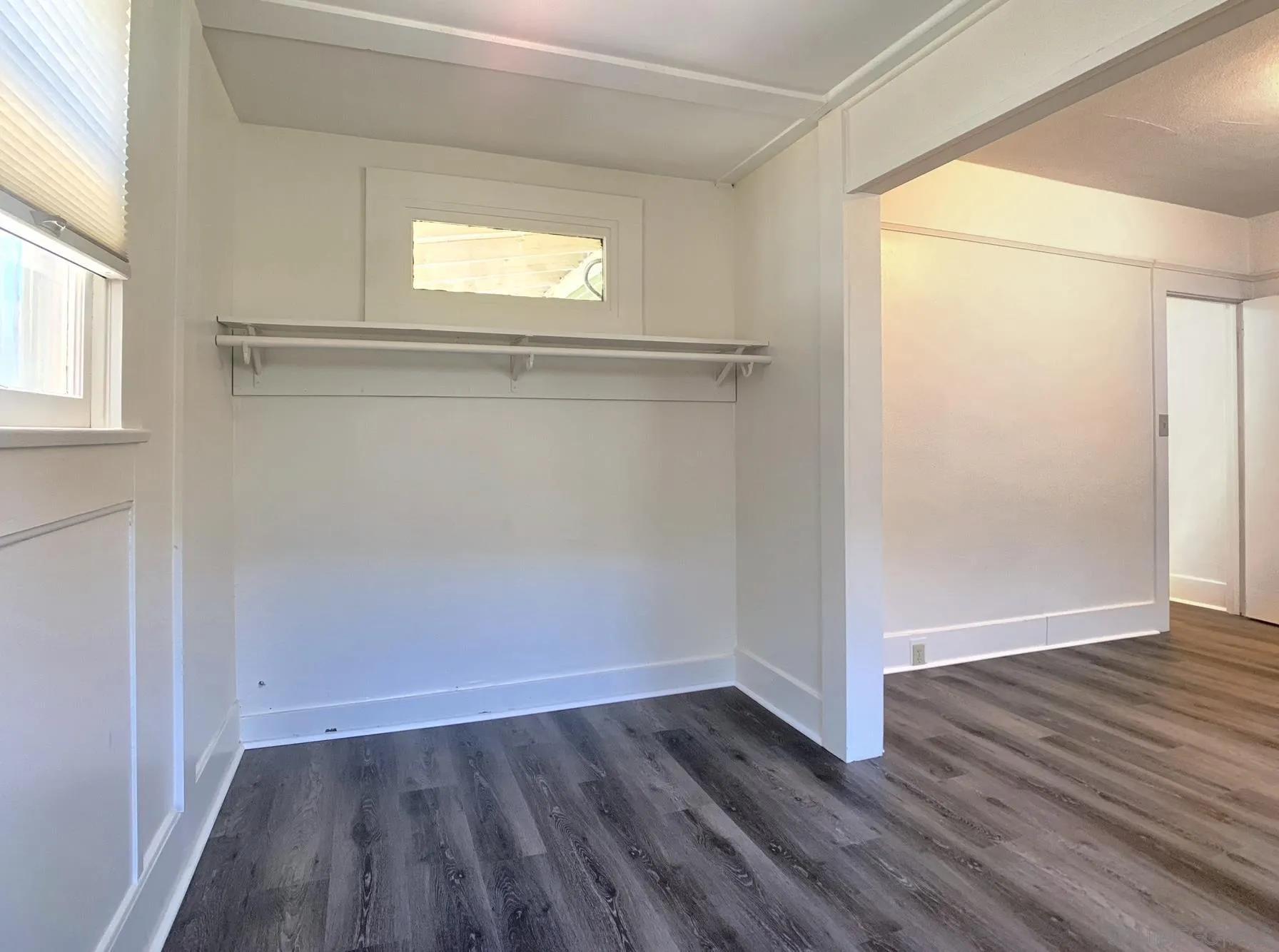 https://cdn.realtyfeed.com/cdn/127/250041335/2140d582684ec4fb182f753796e4c559.webp