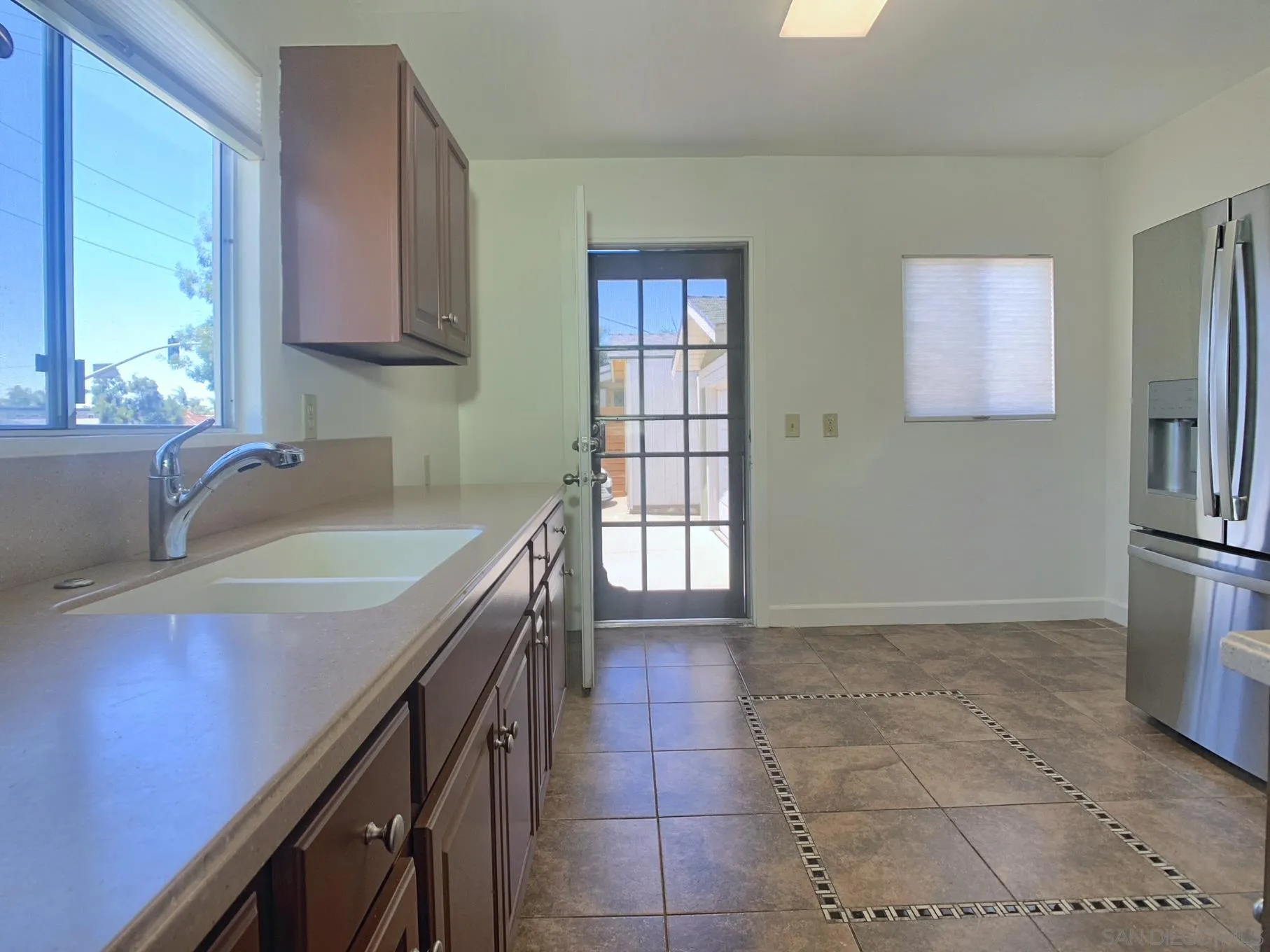 https://cdn.realtyfeed.com/cdn/127/250041335/42a6d4e594c20e324e9c79c8a10f3a76.webp