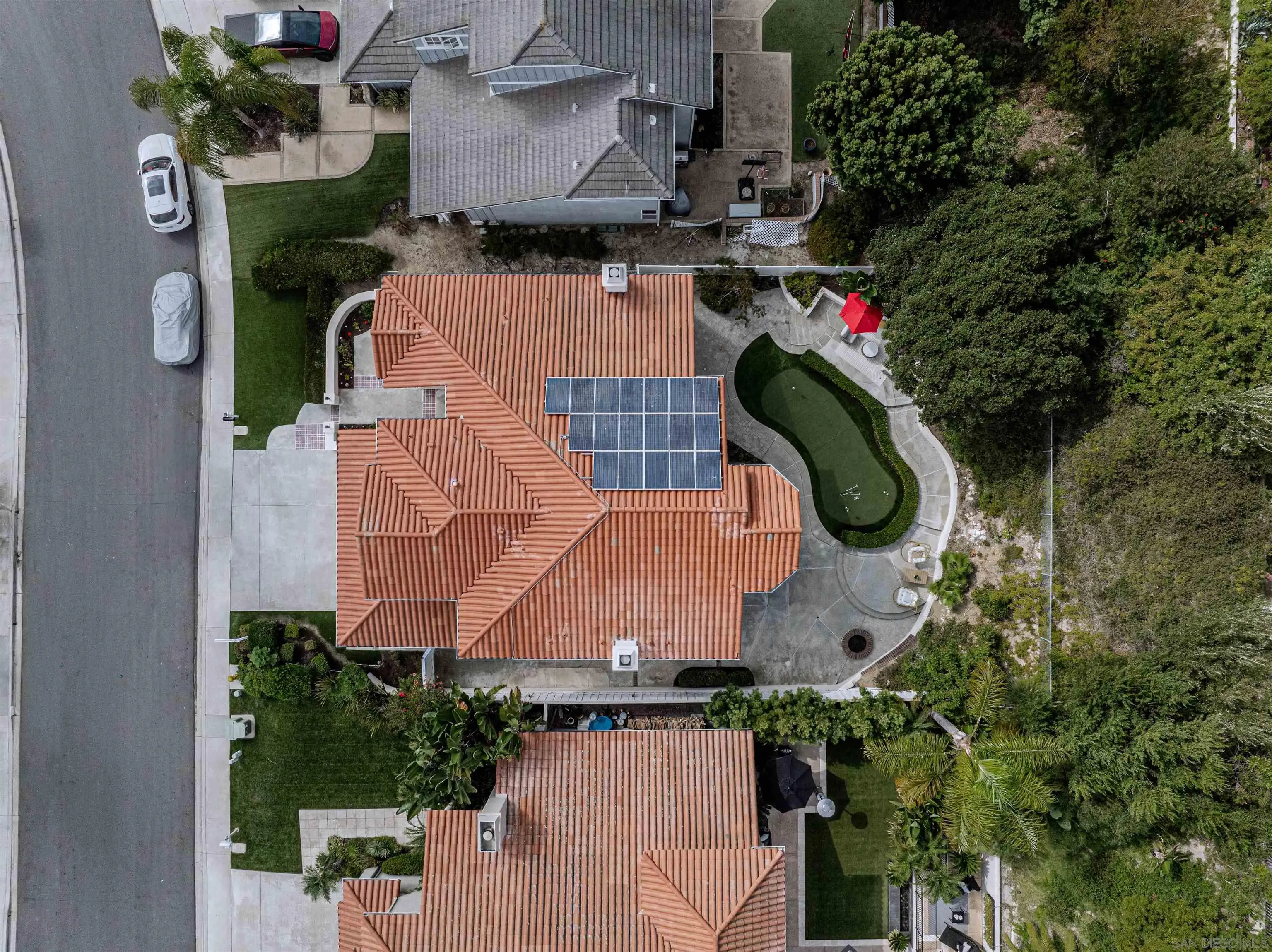 https://cdn.realtyfeed.com/cdn/127/250041336/7664491ff85e153b0b532ca9abde558b.webp