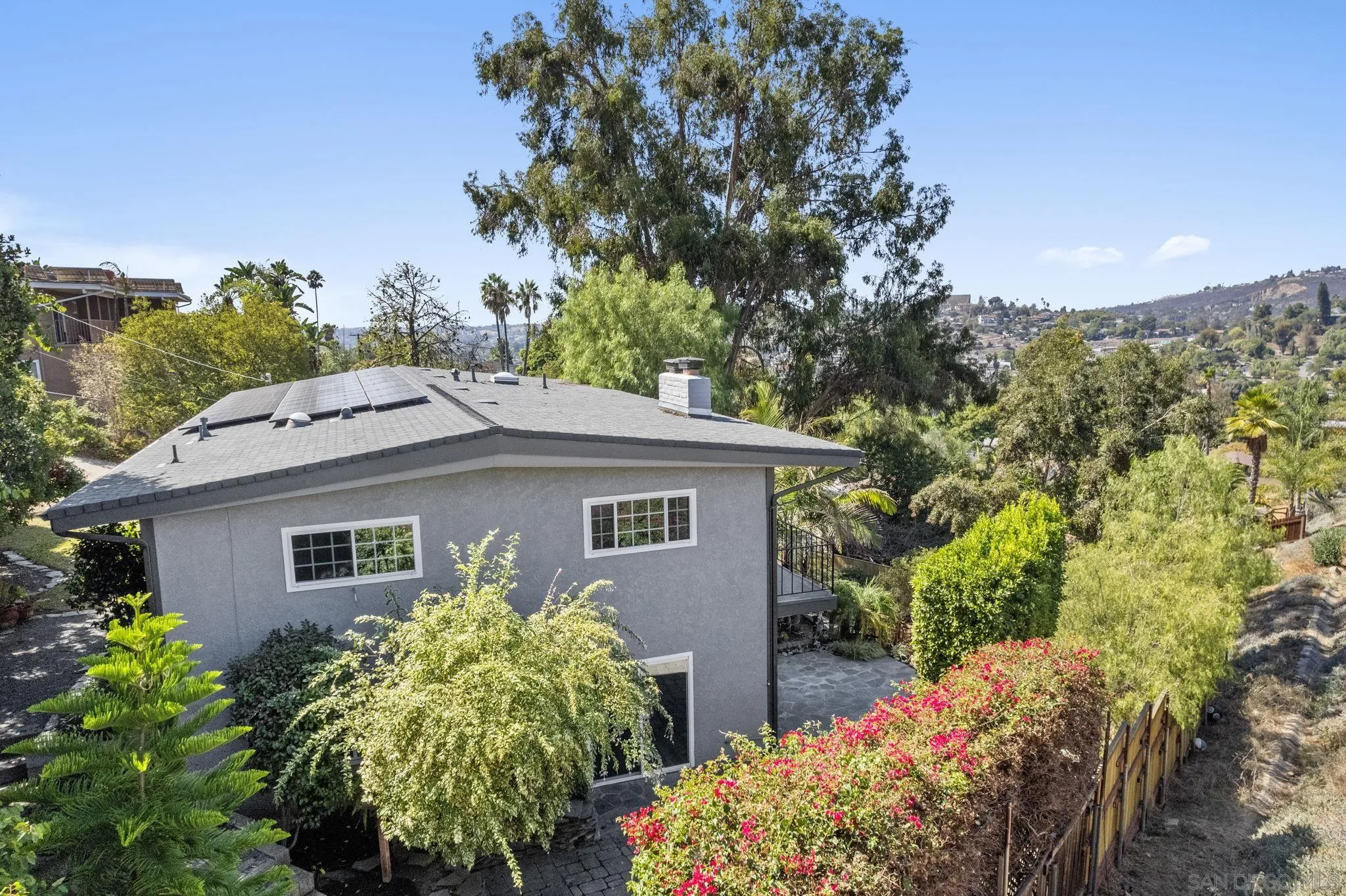https://cdn.realtyfeed.com/cdn/127/250041337/72b6a223198ec11b8439d0770da20e07.webp