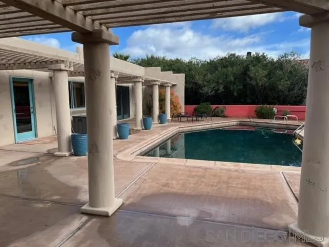 https://cdn.realtyfeed.com/cdn/127/250041338/ec72887f4f6b1c37d97bd5edd368f2d9.webp