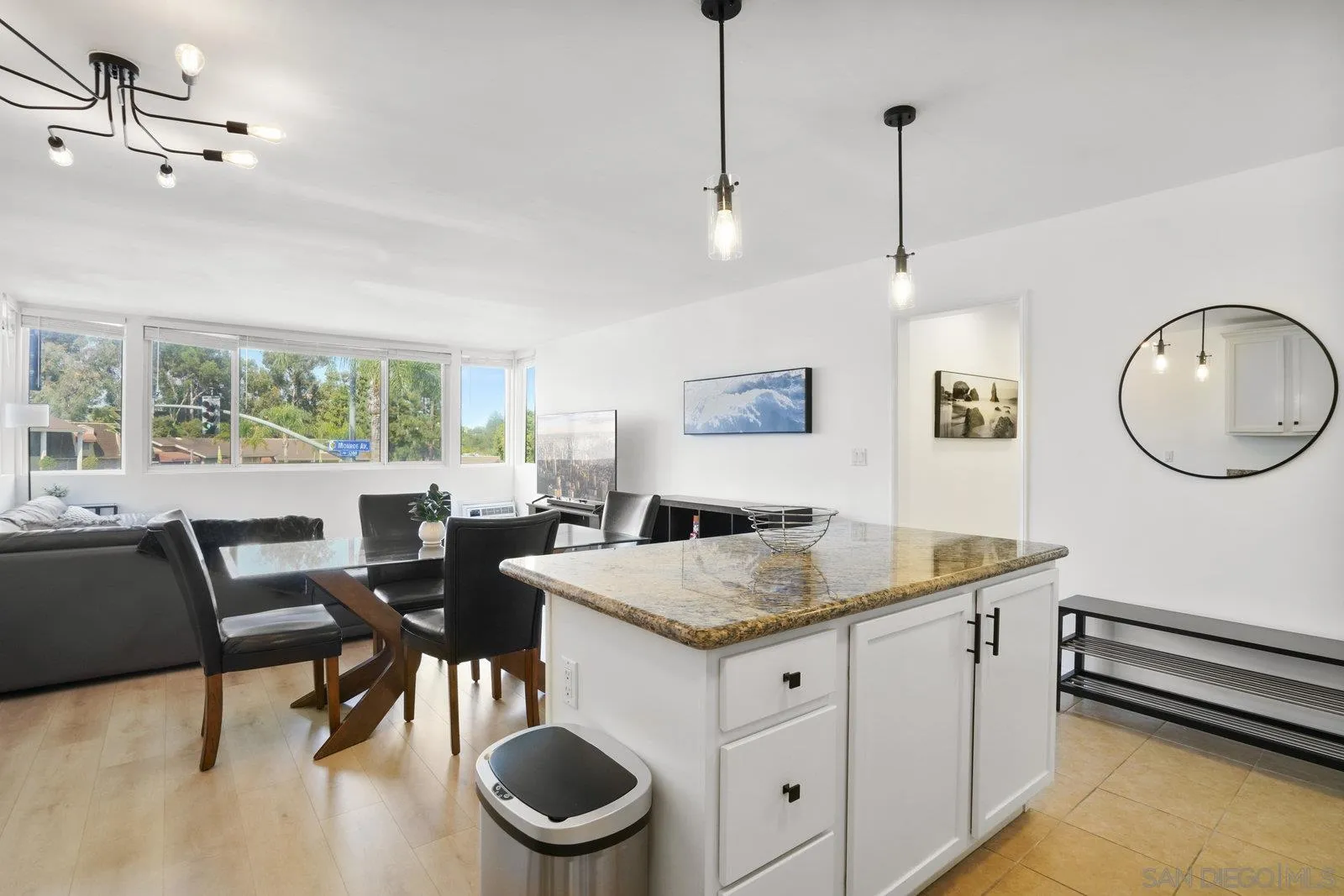 Photo #5: 250041339 Listing 