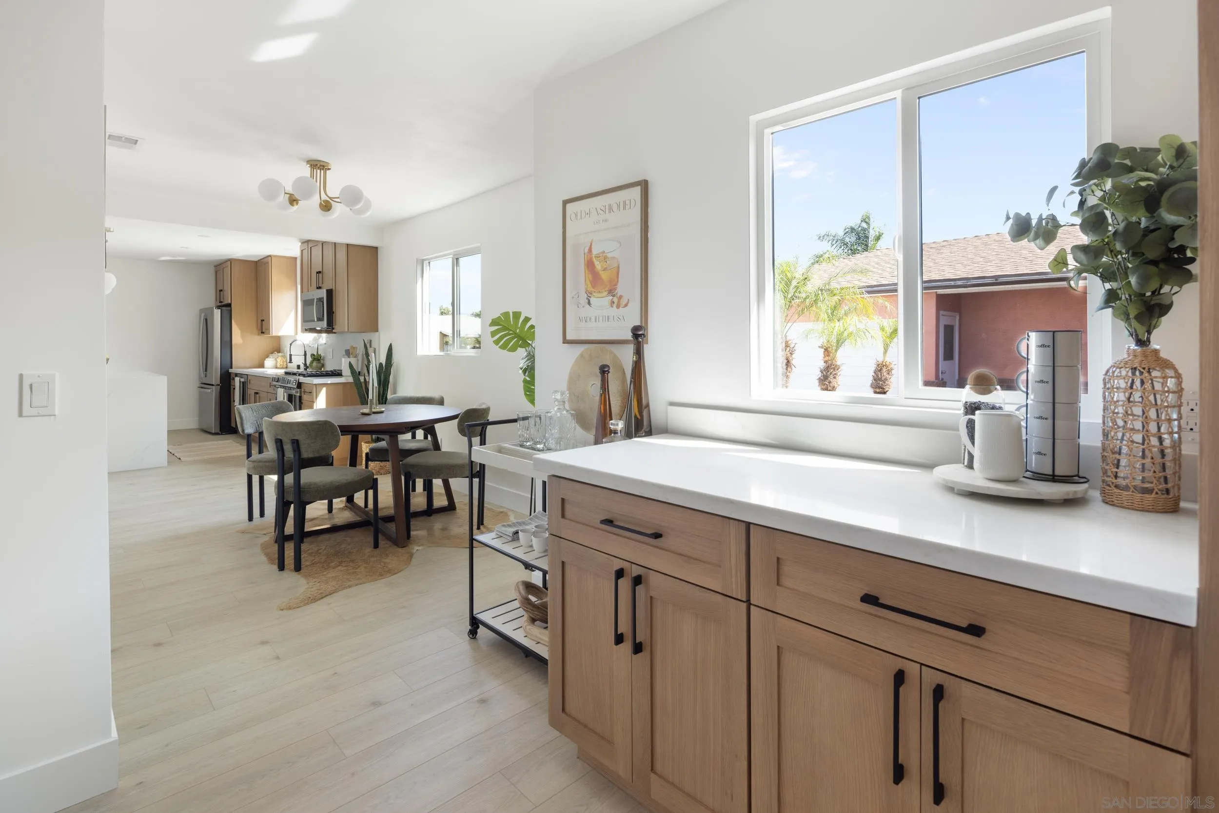 https://cdn.realtyfeed.com/cdn/127/250041341/e5a0bff7d8a8981e858a612201508696.webp