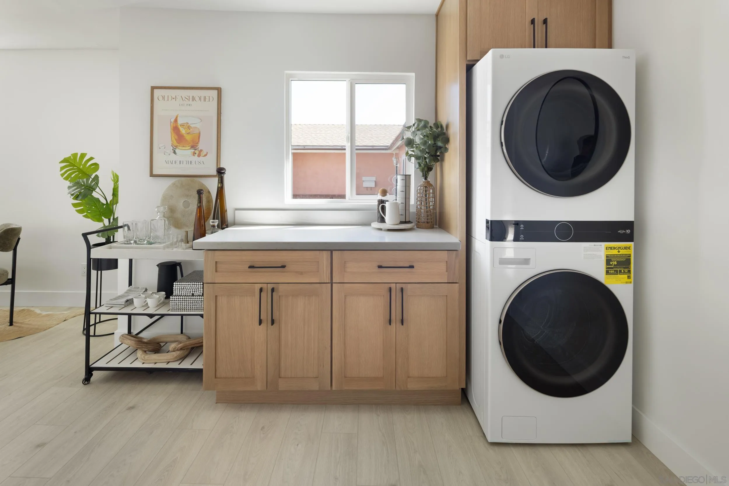 https://cdn.realtyfeed.com/cdn/127/250041341/e6ed3598d318680e3f474e3d8e76414b.webp