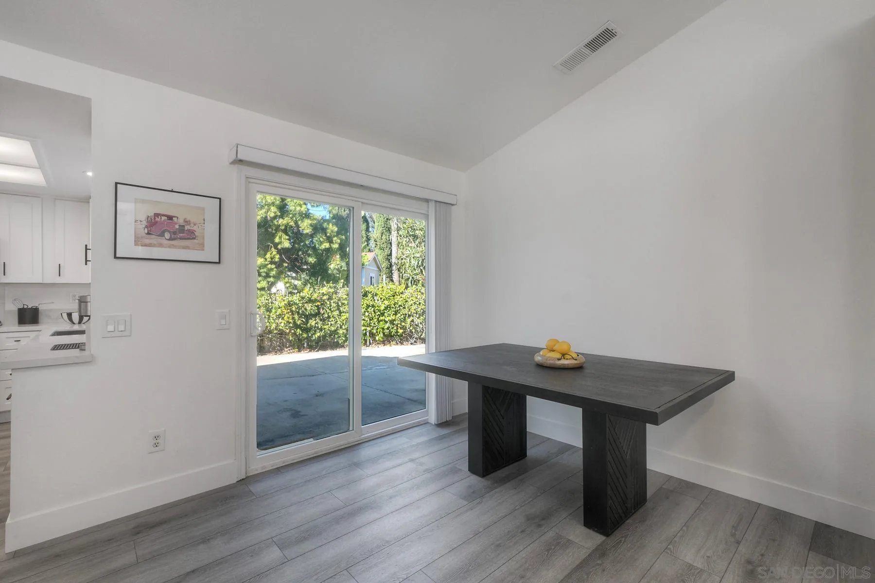 https://cdn.realtyfeed.com/cdn/127/250041345/119205b46231ea5e5a22f73a2c535410.webp