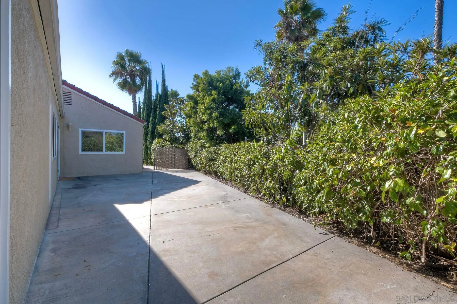 https://cdn.realtyfeed.com/cdn/127/250041345/41c54a316c4f48d77b8ade5a26020ad3.webp