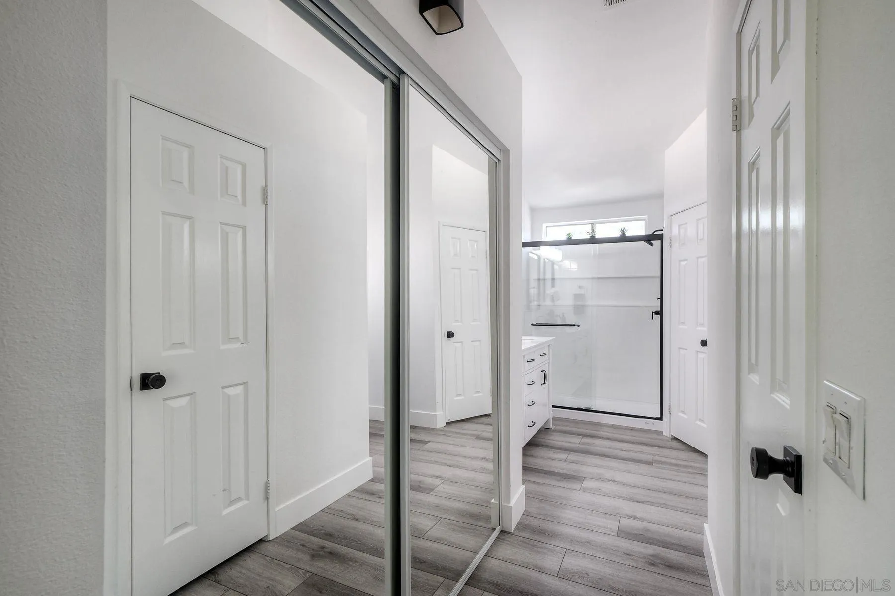 https://cdn.realtyfeed.com/cdn/127/250041345/71a807f1690a425dc9d76dedc97fa67f.webp