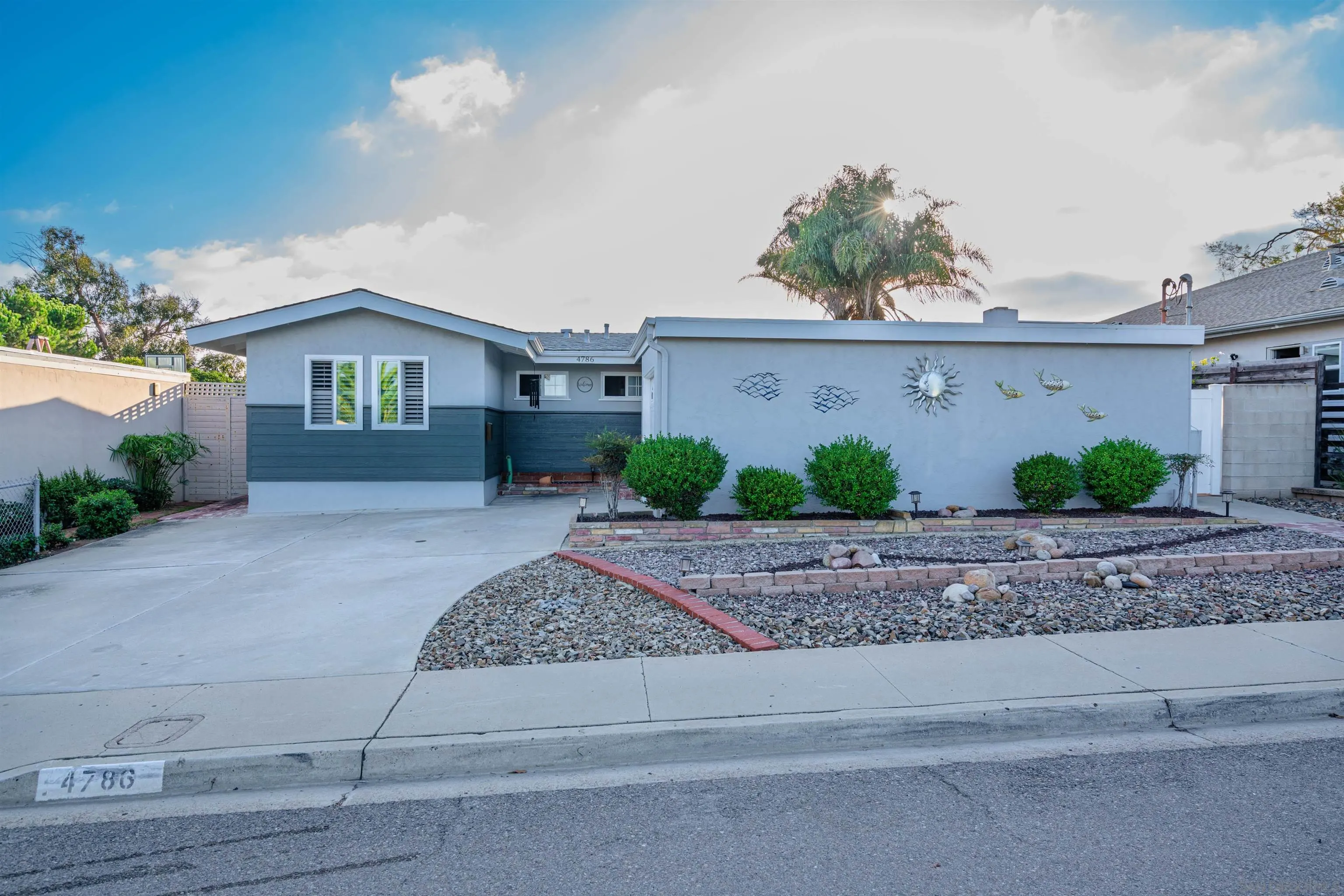 https://cdn.realtyfeed.com/cdn/127/250041348/7f1ad91a9048f44caf679e5bc6840b81.webp