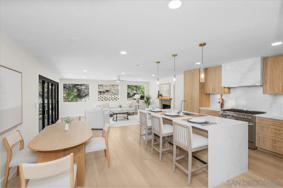 https://cdn.realtyfeed.com/cdn/127/250041349/7f3eb91fdf18e01b2dff84e8baa897b9.webp
