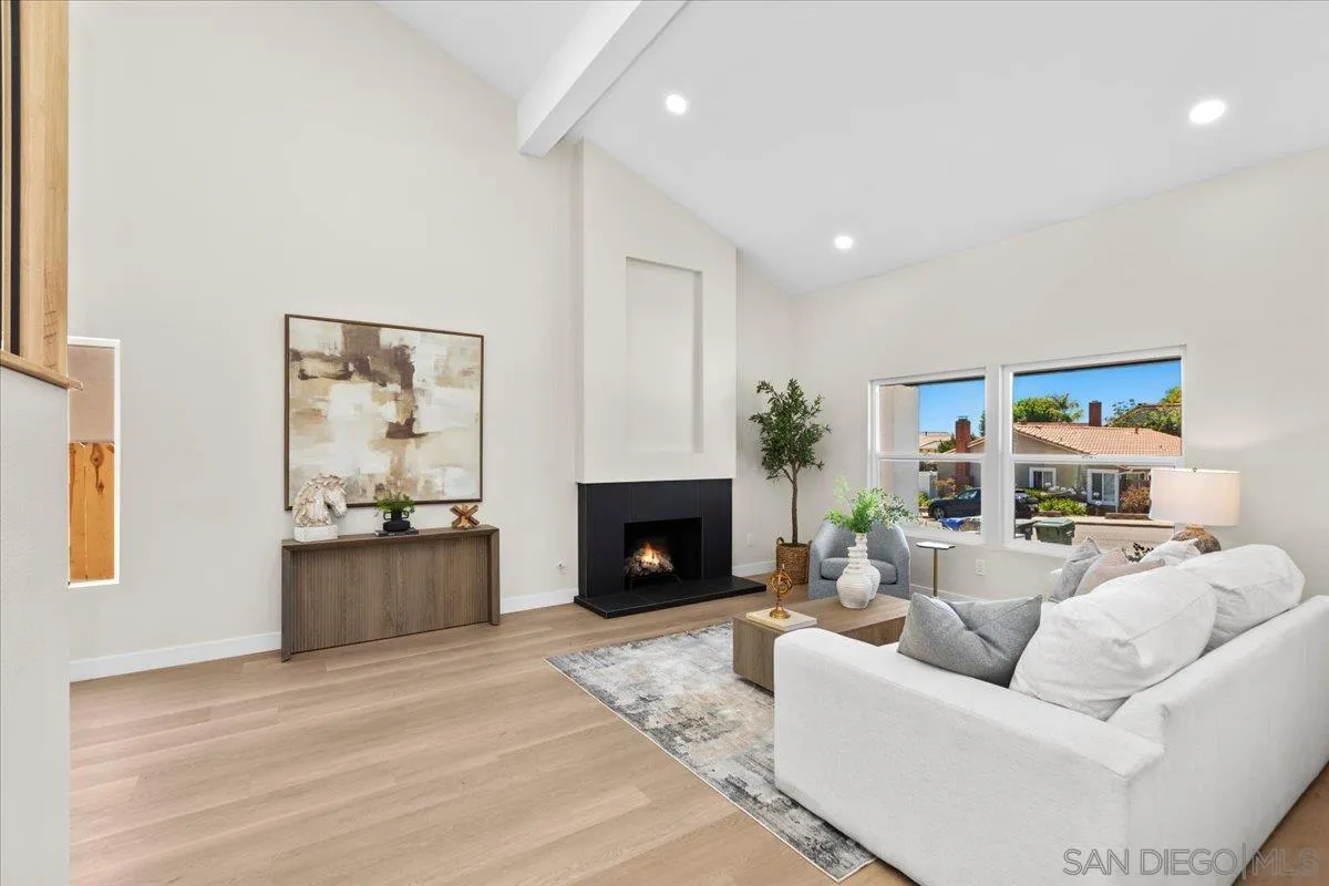 https://cdn.realtyfeed.com/cdn/127/250041349/c5eb33f6a5c3a514f5e6548e861944ad.webp