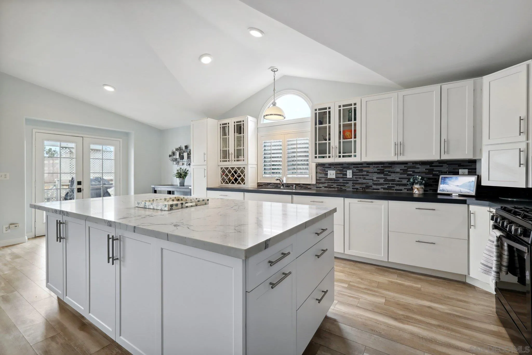 https://cdn.realtyfeed.com/cdn/127/250041350/11d11061fd64c6d24e7f9022490440b7.webp
