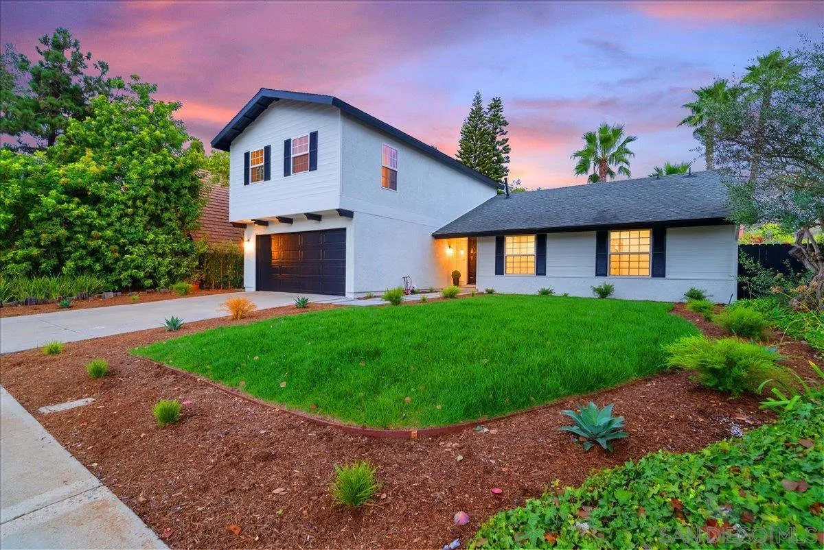 https://cdn.realtyfeed.com/cdn/127/250041353/677ac05e4e82744a19e8898391ec1eef.webp