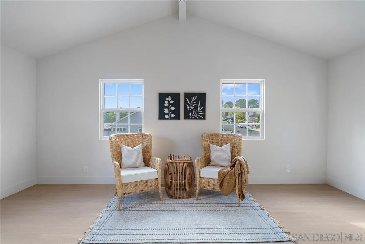 https://cdn.realtyfeed.com/cdn/127/250041353/873a2f18d637a6d5bb55c9dcbd9d006a.webp