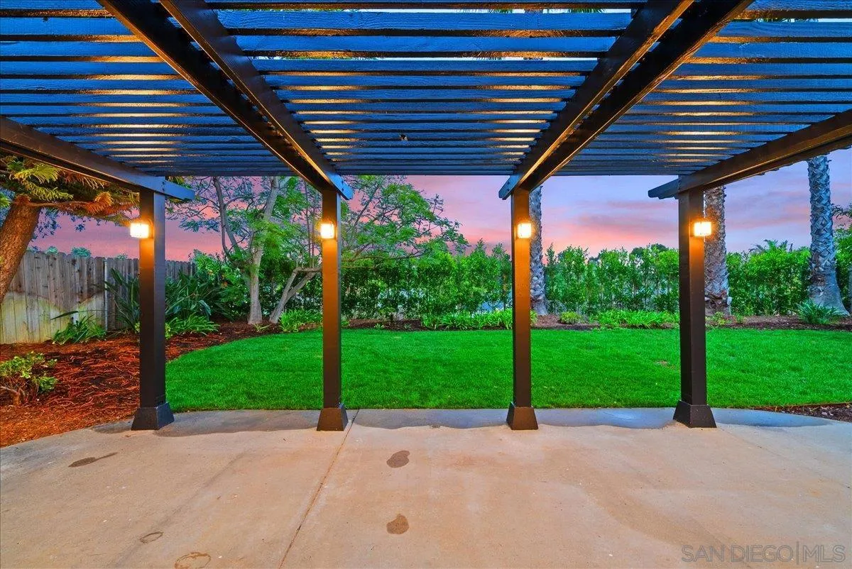 https://cdn.realtyfeed.com/cdn/127/250041353/d9e5cc54ff6ecc6cb52ef22f3af17f77.webp