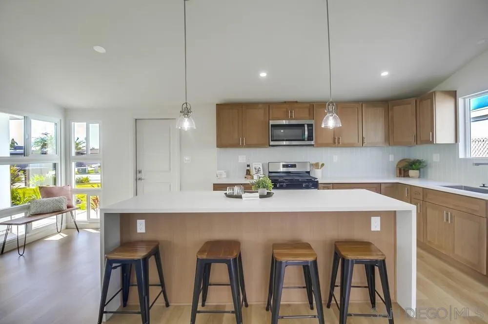 https://cdn.realtyfeed.com/cdn/127/250041355/022910636e2faa568fcb0dd5dd35777b.webp