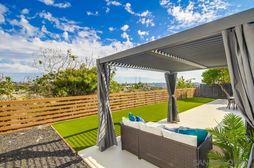 https://cdn.realtyfeed.com/cdn/127/250041355/c81120e13310af8f085bd3f2abed05da.webp