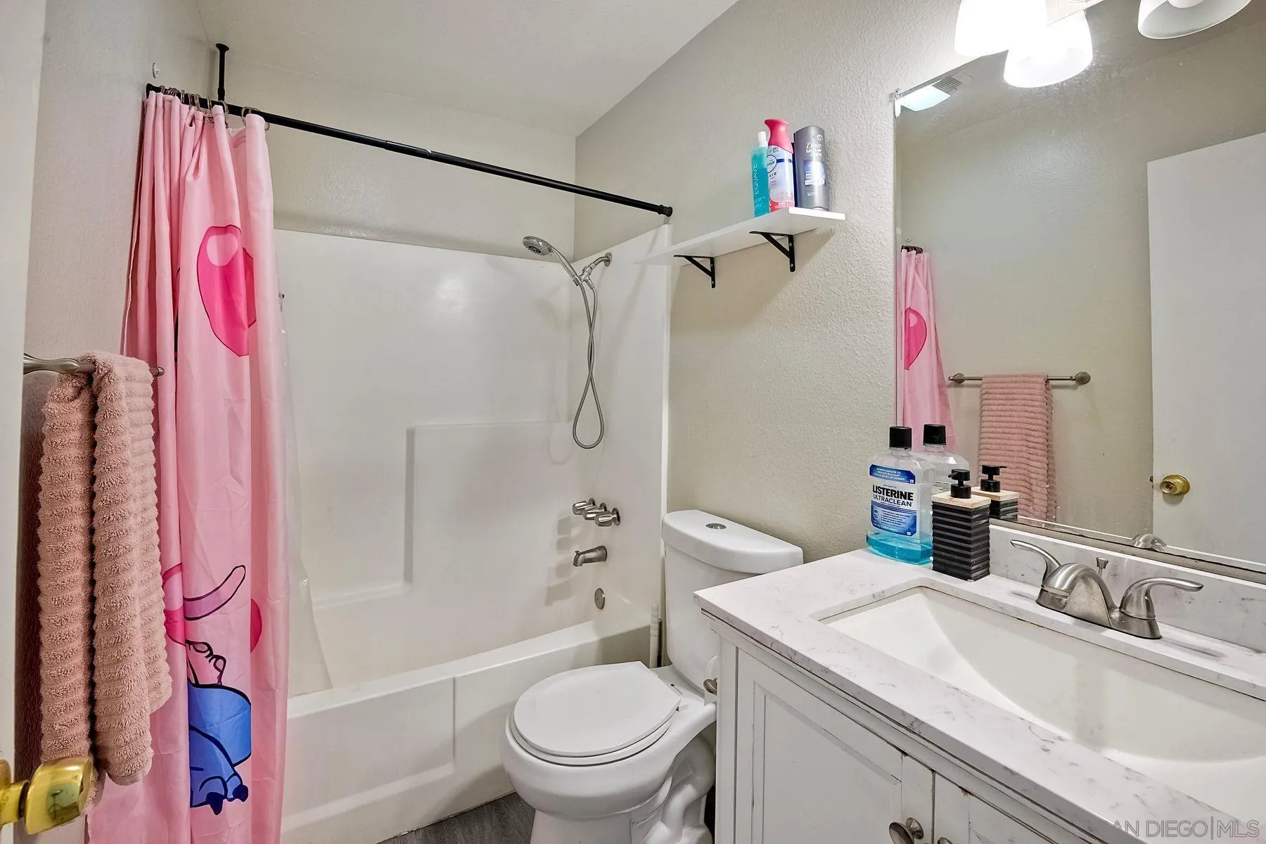 https://cdn.realtyfeed.com/cdn/127/250041358/3a1b7a77e0c15c4261e45975fbfd44f0.webp