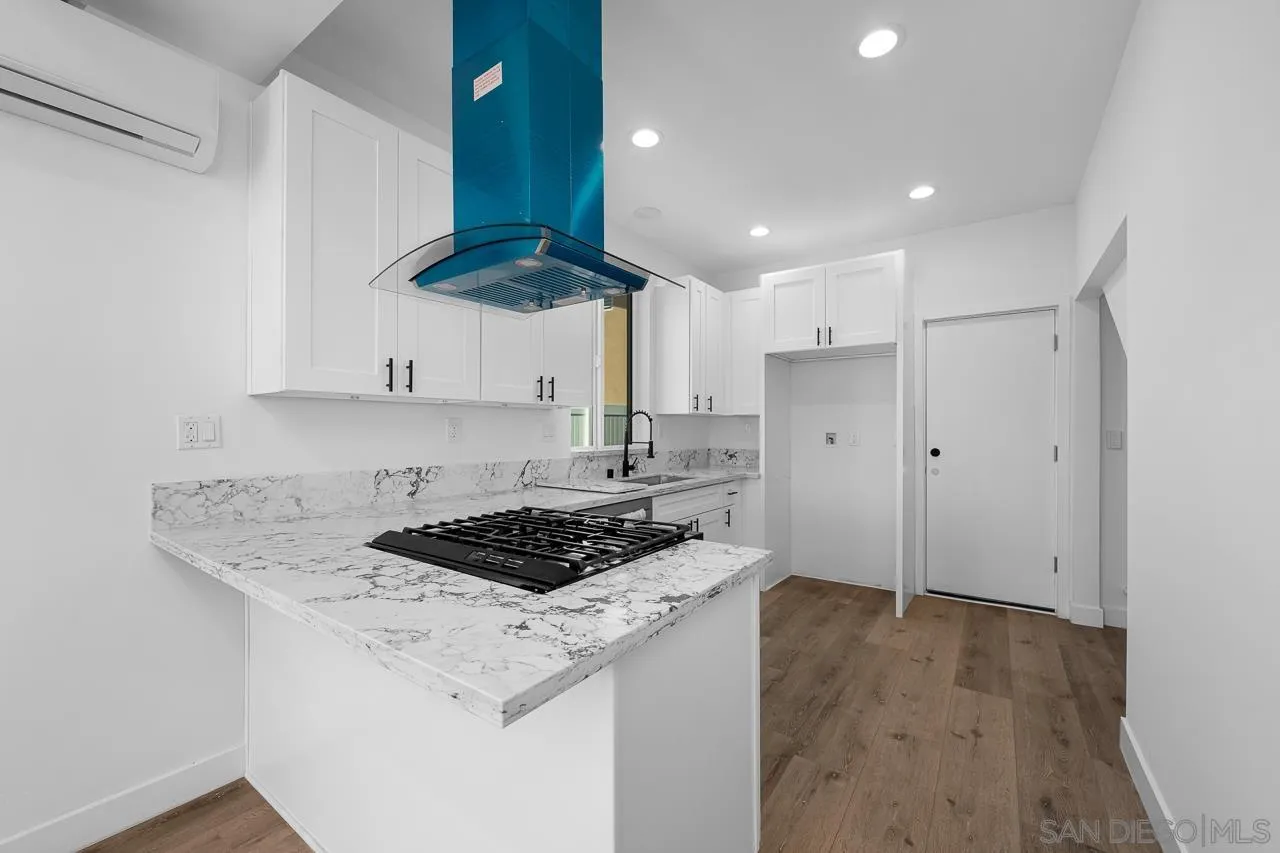 https://cdn.realtyfeed.com/cdn/127/250041359/3a5c4411f15d68198213166794cac29b.webp