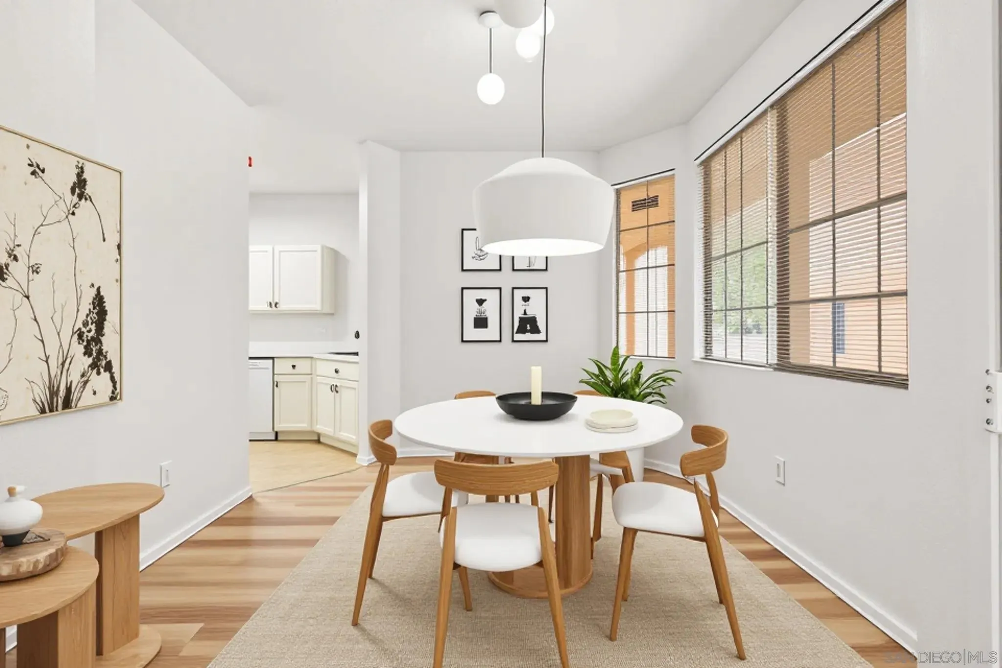Photo #3: 250041363 Listing 