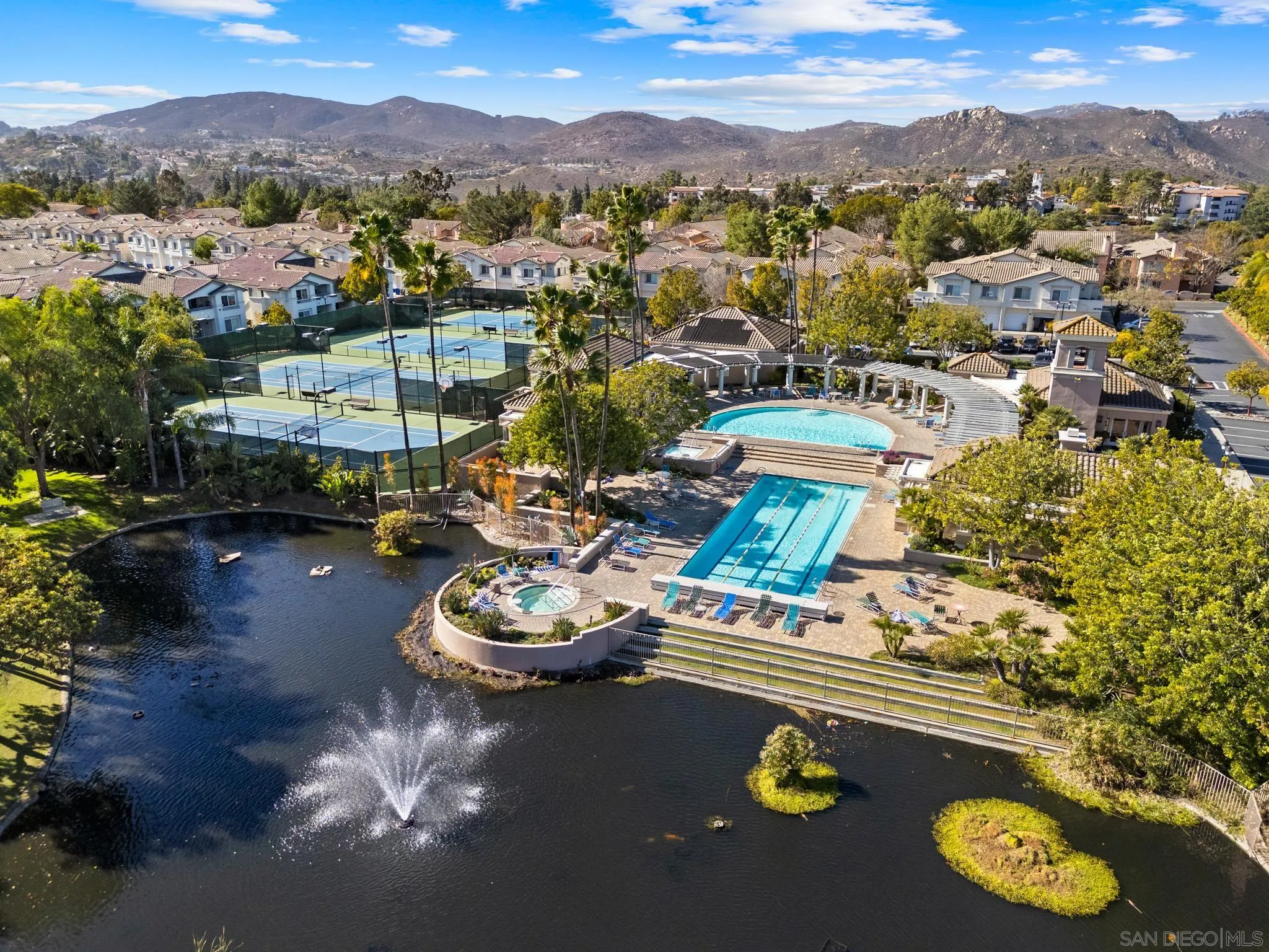 https://cdn.realtyfeed.com/cdn/127/250041363/9d795a04b13dba928770c2a9a1bd376b.webp