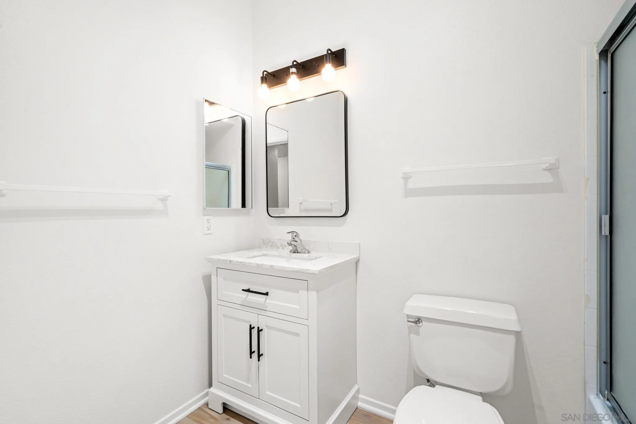 https://cdn.realtyfeed.com/cdn/127/250041363/b4588f0b60be35ab7d5f261fa9e2169b.webp