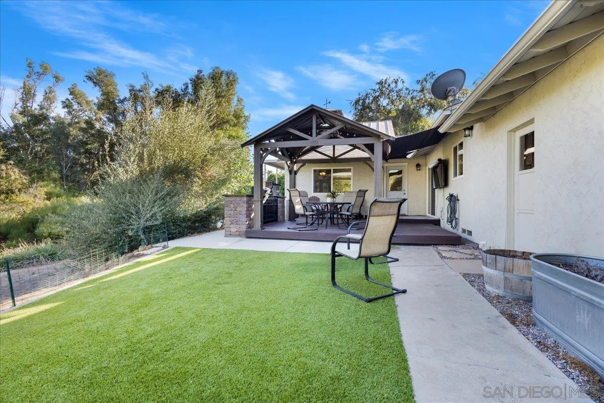 https://cdn.realtyfeed.com/cdn/127/250041364/750f6e7d9ce3fe6e1eb402381e4a131d.webp