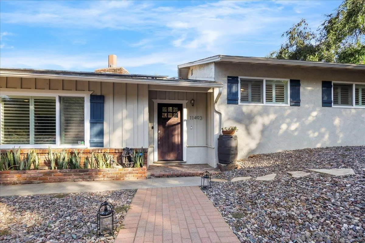 https://cdn.realtyfeed.com/cdn/127/250041364/e1aa8a8e716bd8f8479aae285ba5c005.webp