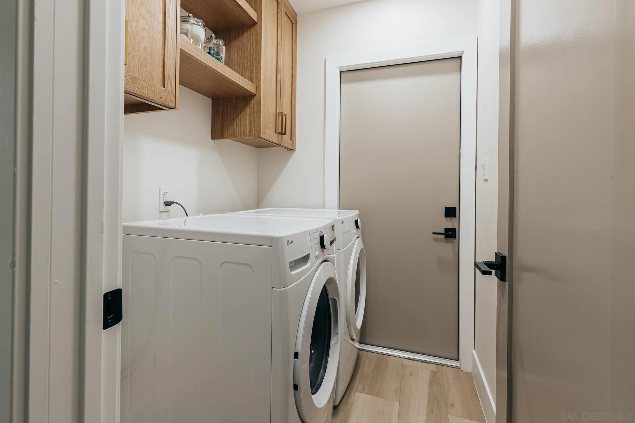 https://cdn.realtyfeed.com/cdn/127/250041366/1f1d17e0127371955815b29b695e7a19.webp