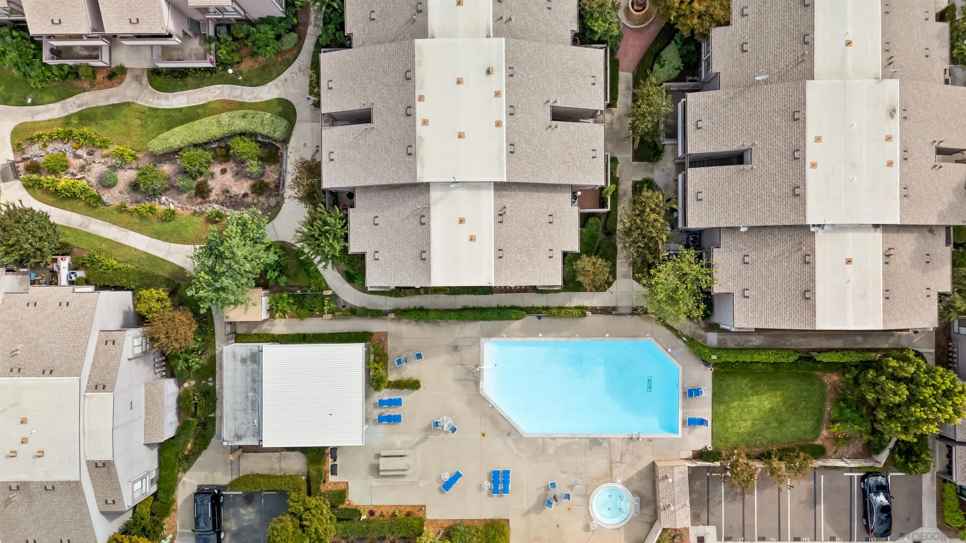 https://cdn.realtyfeed.com/cdn/127/250041367/7a9bf06fa18b7c3fae5abb5cc01b9400.webp
