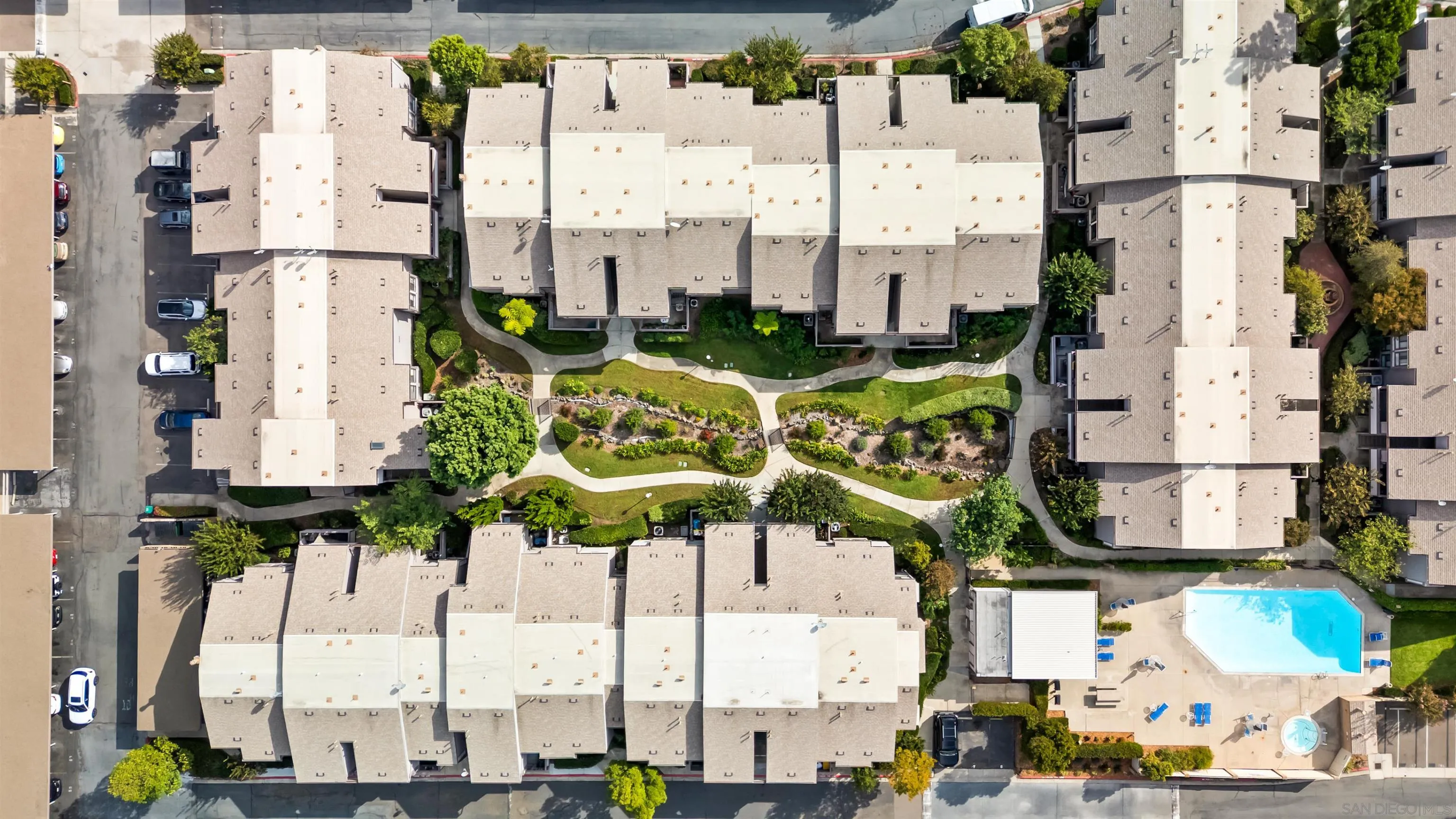 https://cdn.realtyfeed.com/cdn/127/250041367/9b601be40ccd9fca8ddef75df7e4c5e0.webp
