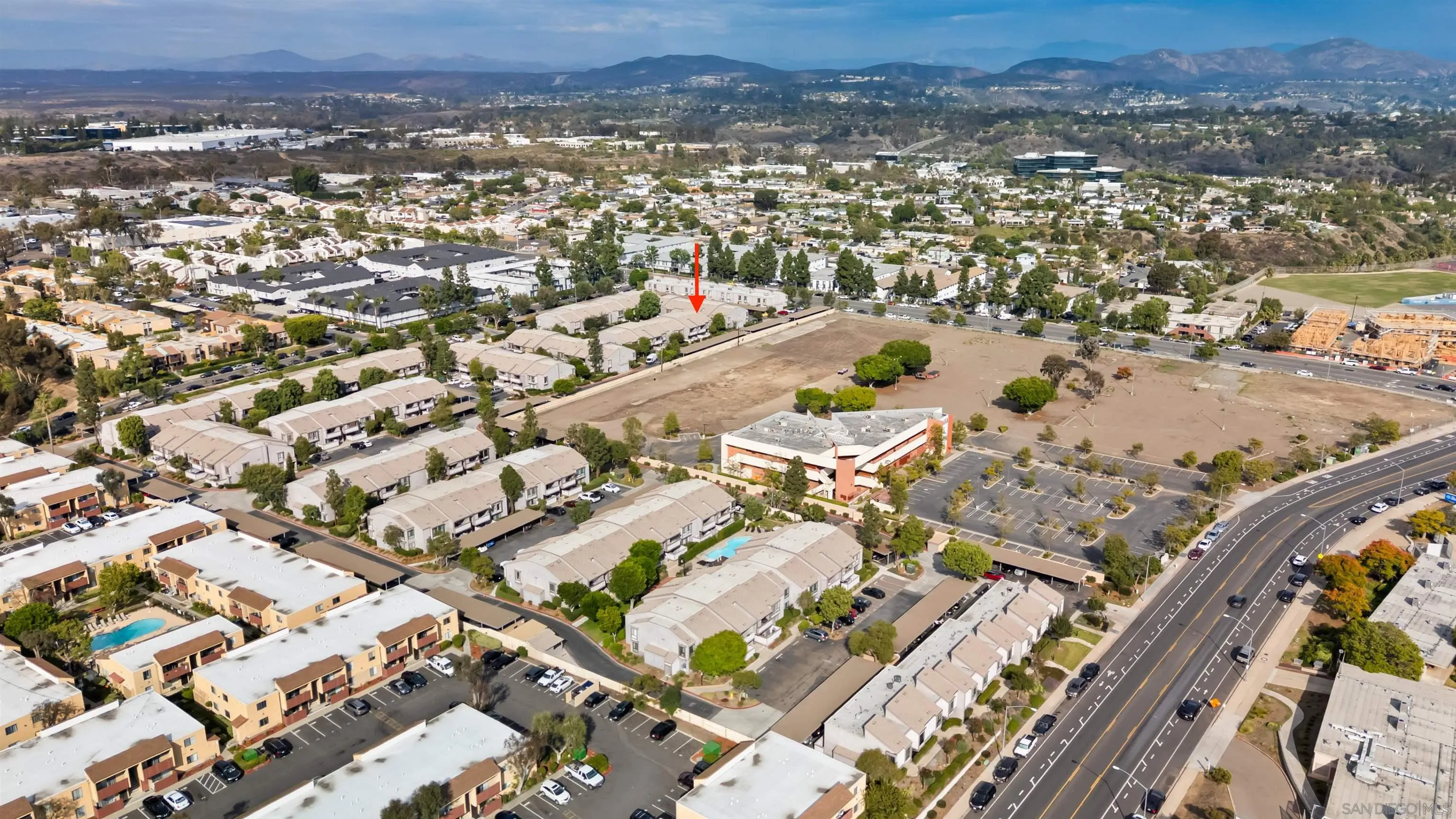 https://cdn.realtyfeed.com/cdn/127/250041367/9be7abf4403ac2bc054bcd8515b1cb2c.webp