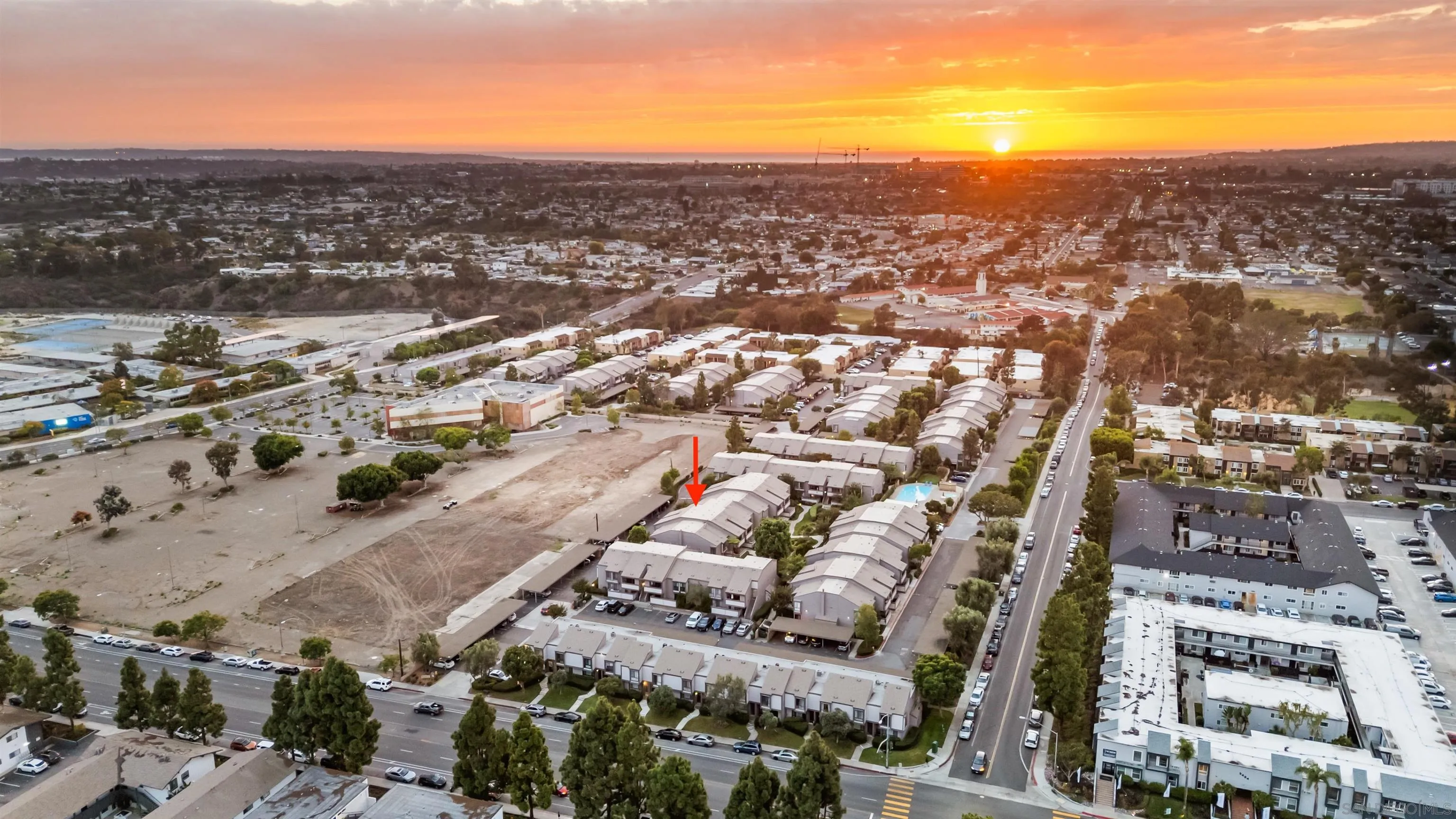 https://cdn.realtyfeed.com/cdn/127/250041367/b2bc65ce923aaee640d861c8493e858a.webp