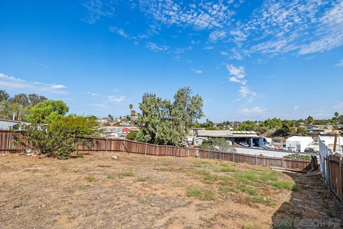 https://cdn.realtyfeed.com/cdn/127/250041369/5e9a4da7cb1d404c51ee9e88b136240c.webp