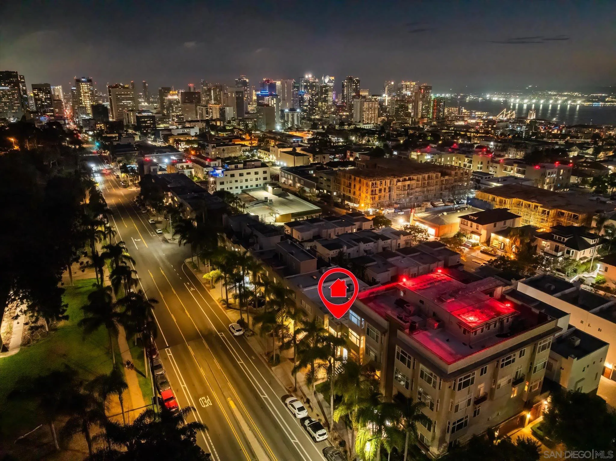 https://cdn.realtyfeed.com/cdn/127/250041374/35882bc82c3f64dbe9189780b312a255.webp