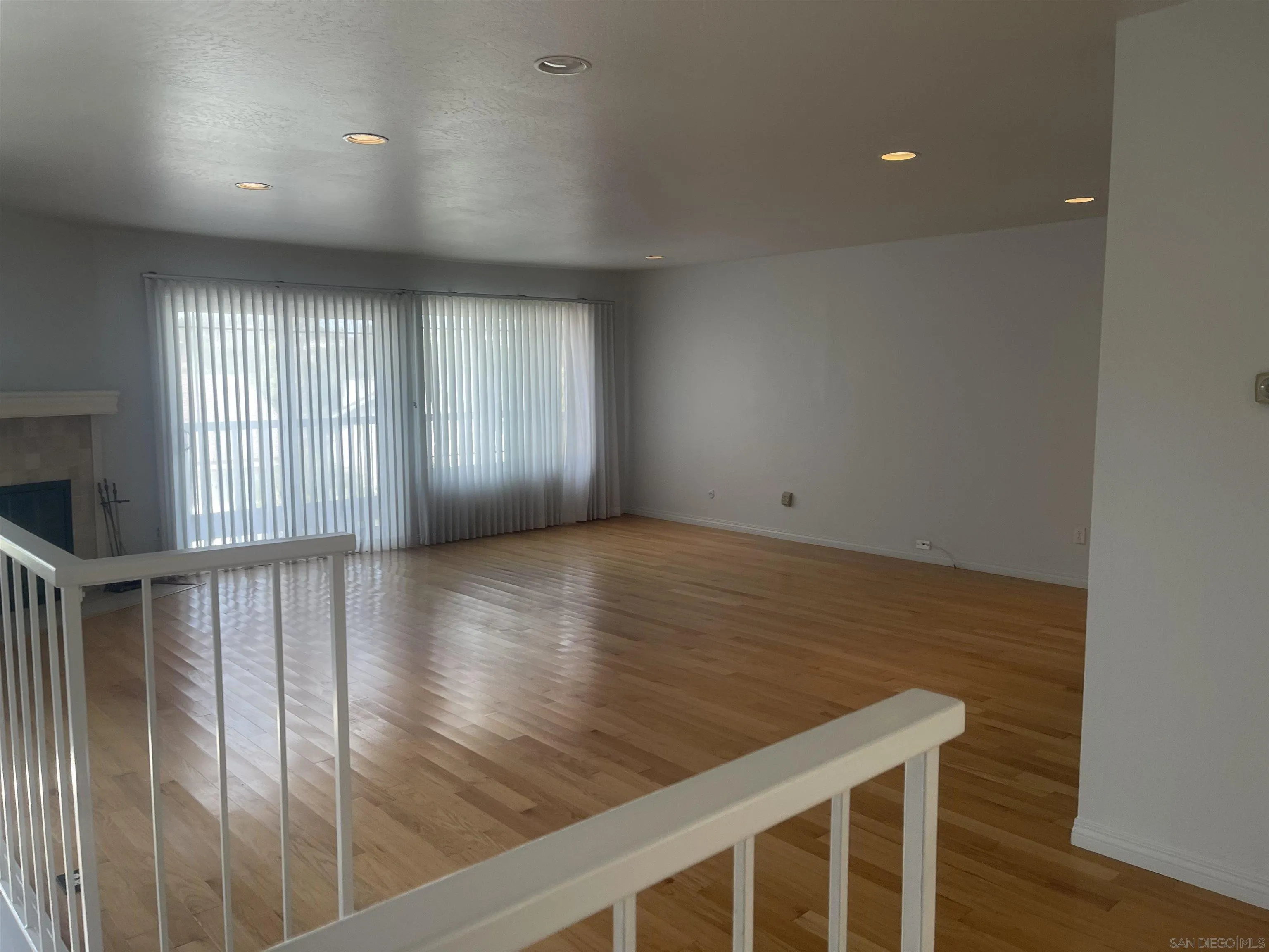https://cdn.realtyfeed.com/cdn/127/250041376/0a0a2bd0114329ea0399c1782b8a27b5.webp